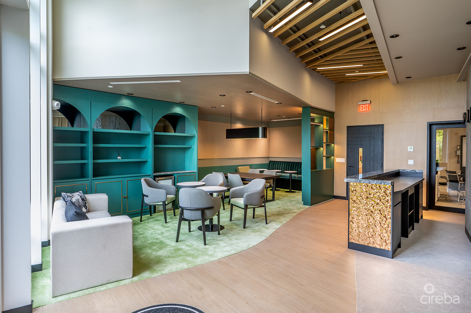 POINT WEST PENTHOUSE #24 – THREE BED OCEAN VIEW