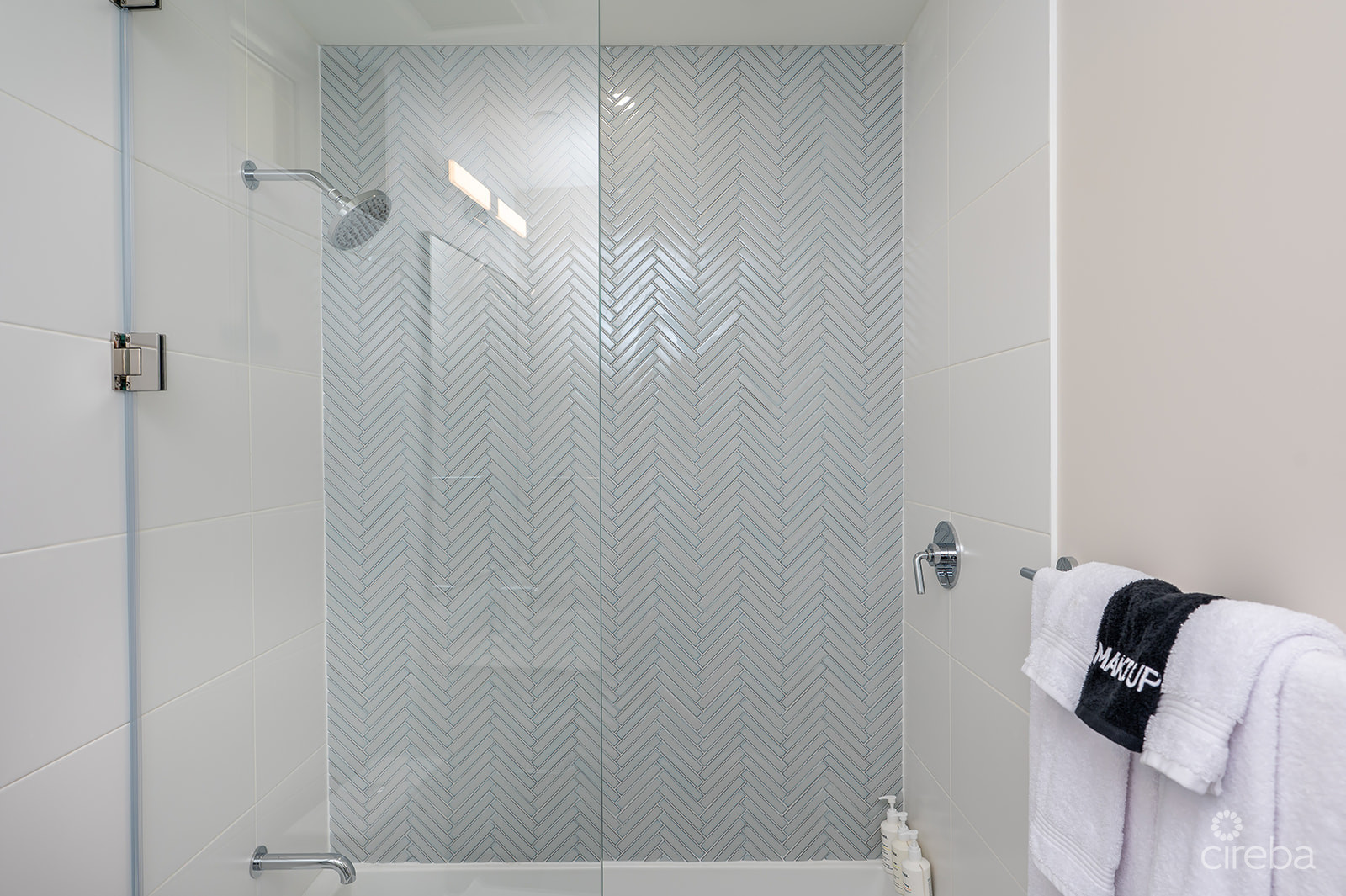 POINT WEST PENTHOUSE #28 – TWO BED OCEAN VIEW