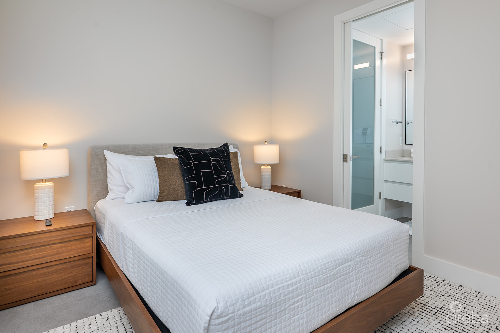 POINT WEST PENTHOUSE #28 – TWO BED OCEAN VIEW