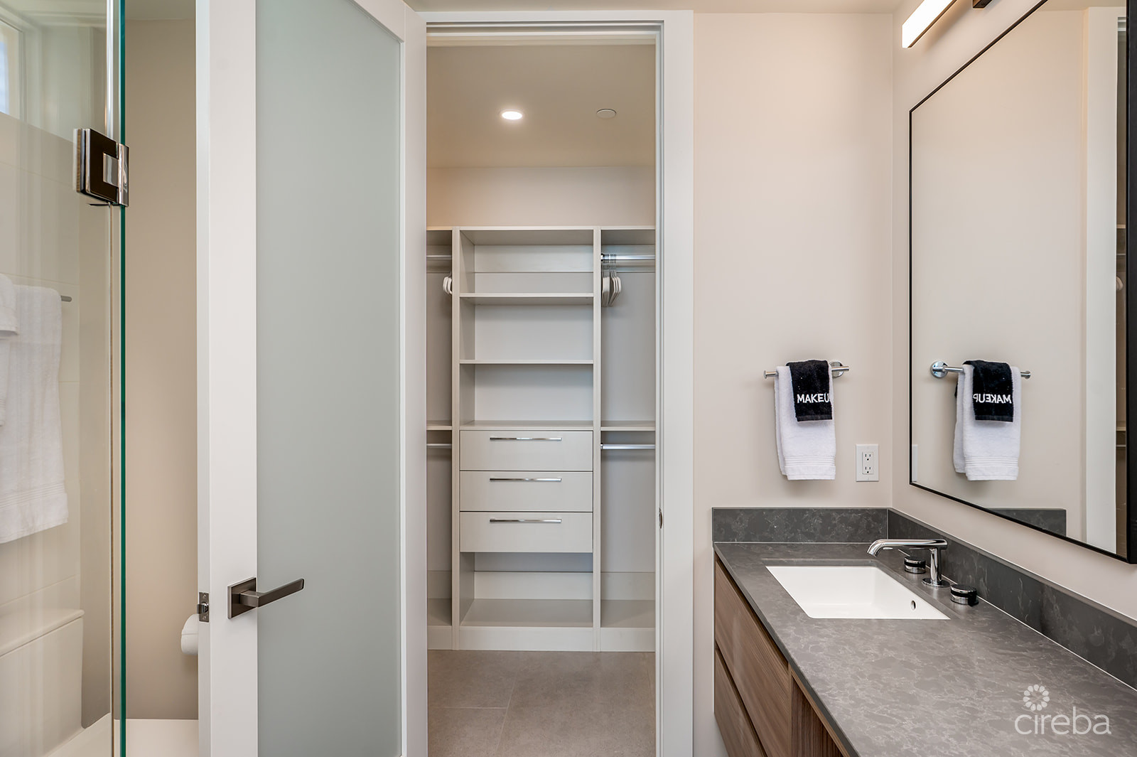 POINT WEST PENTHOUSE #28 – TWO BED OCEAN VIEW