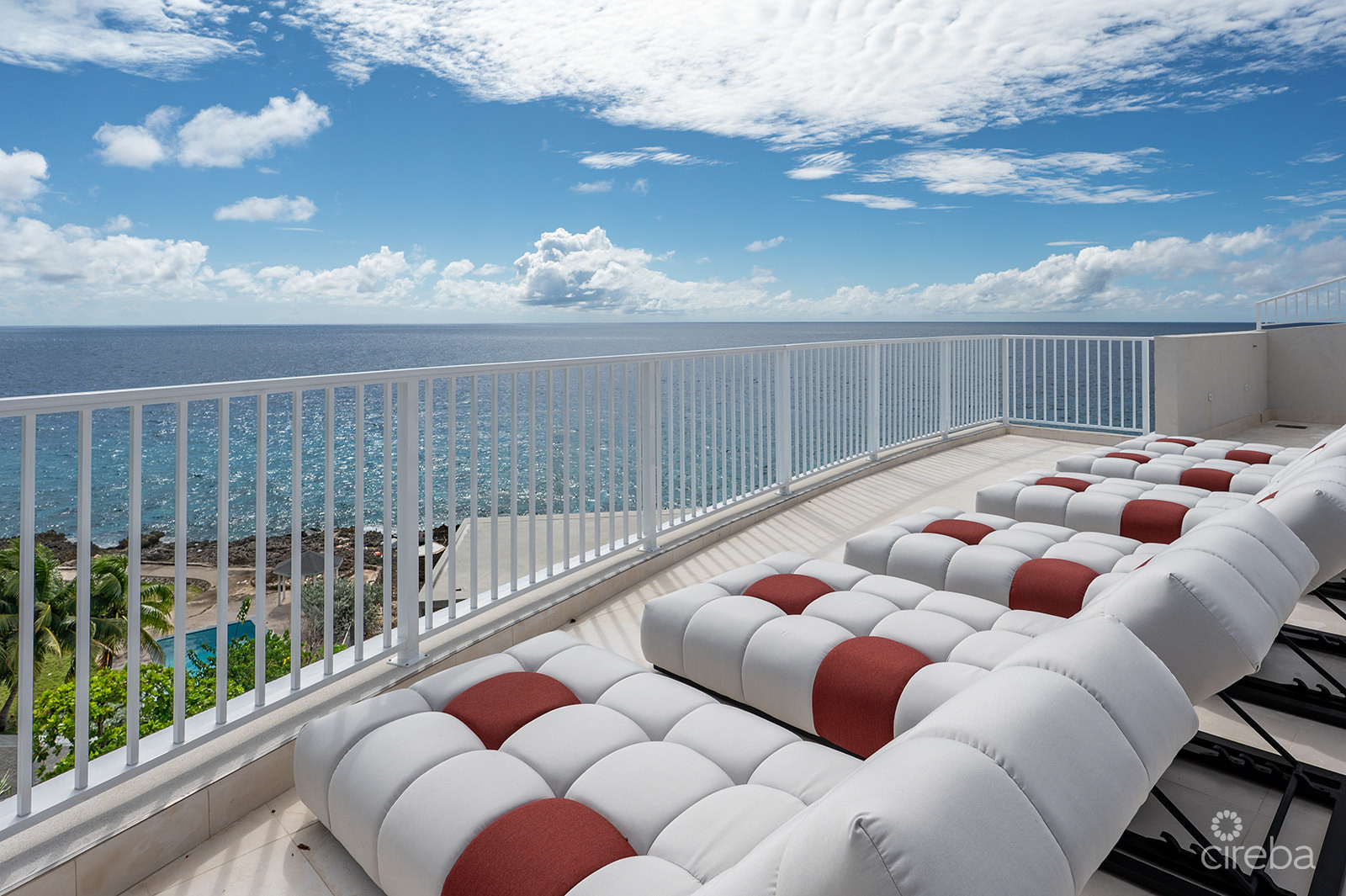 POINT WEST PENTHOUSE #29 – THREE BED OCEAN VIEW