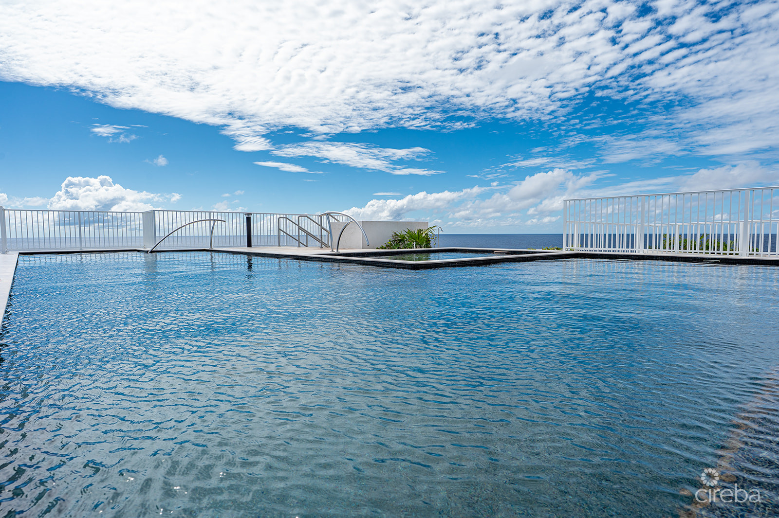 POINT WEST PENTHOUSE #29 – THREE BED OCEAN VIEW