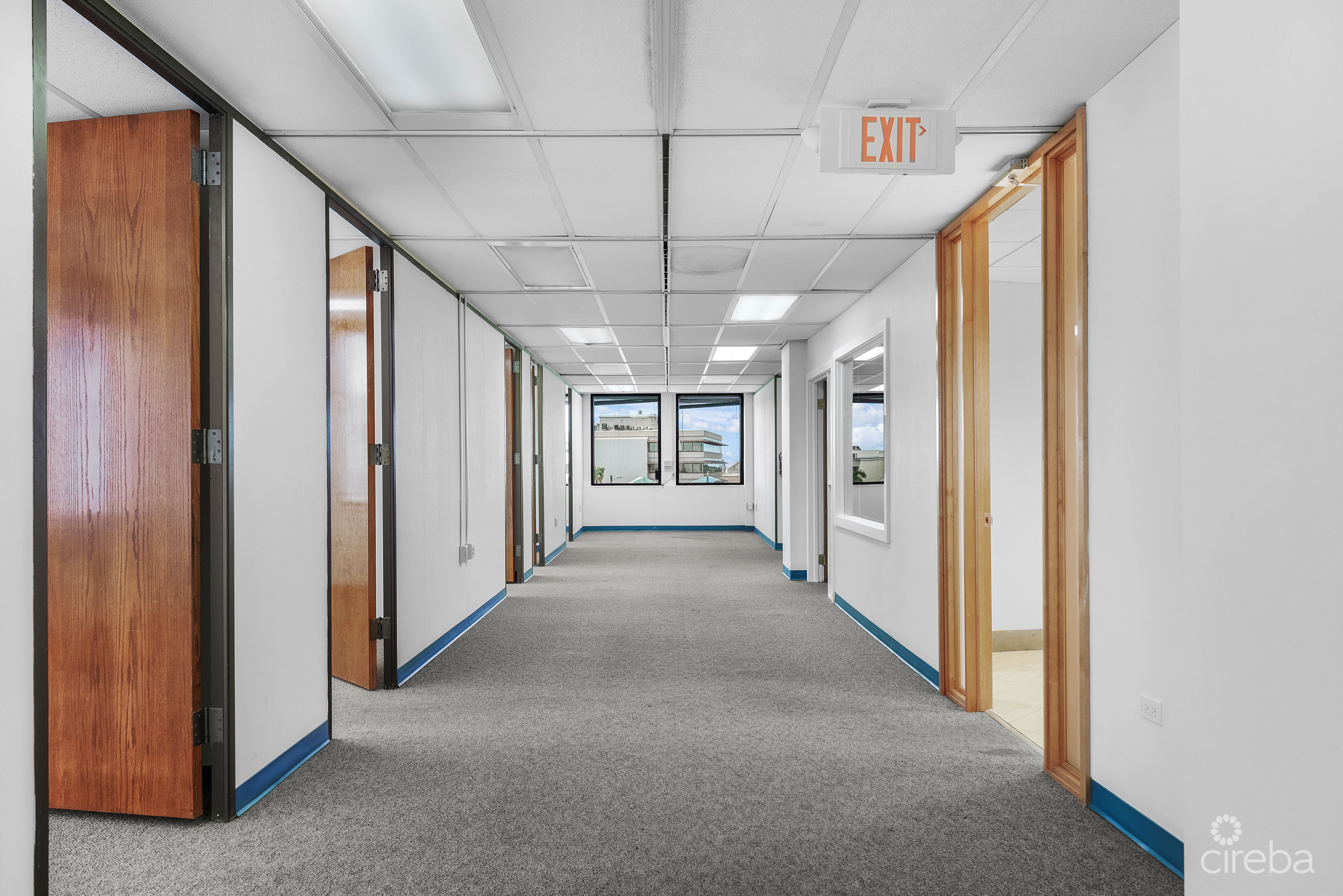 RARE  ENTIRE FLOOR COMMERCIAL OFFICE, GEORGE TOWN – OWNER FINANCING AVAILABLE