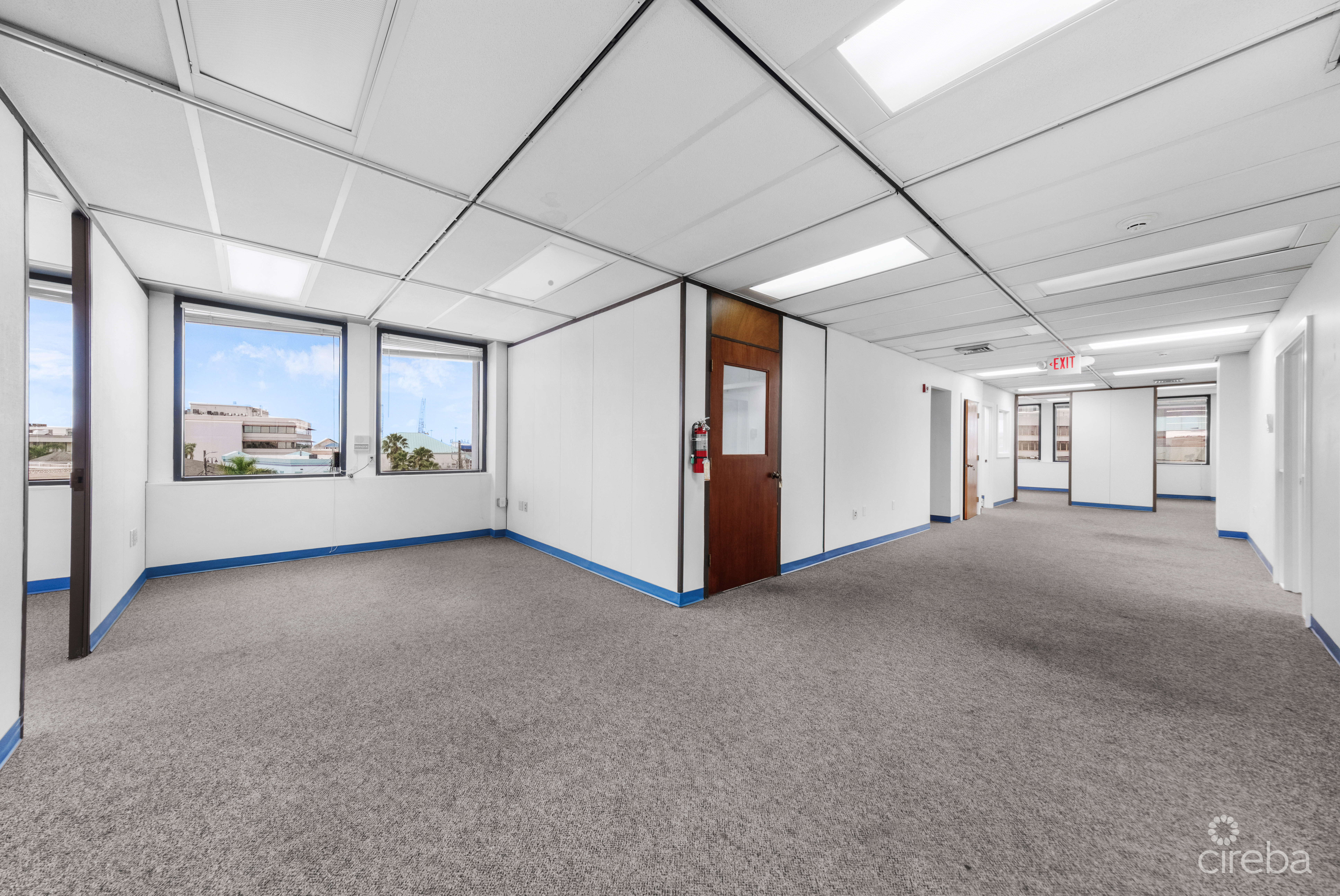 RARE  ENTIRE FLOOR COMMERCIAL OFFICE, GEORGE TOWN – OWNER FINANCING AVAILABLE