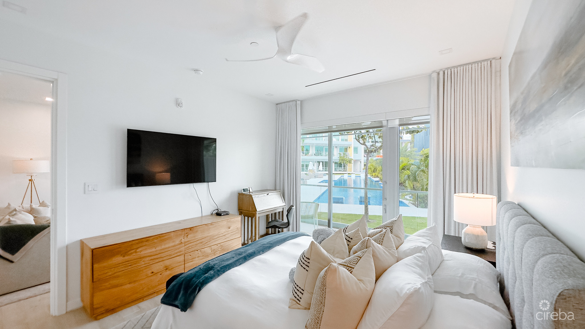 ONE CANAL POINT – SEVEN MILE CORRIDOR