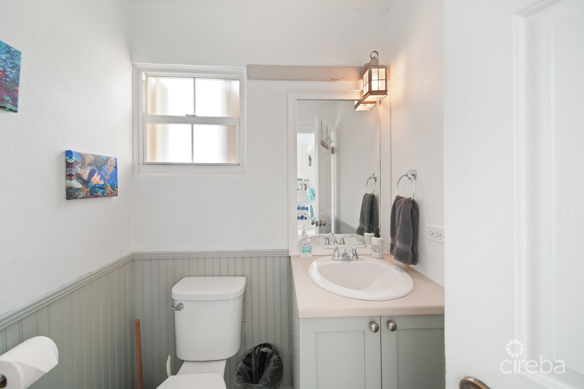 OCEAN CLUB CONDOMINIUM WITH OCEAN FRONT VIEW