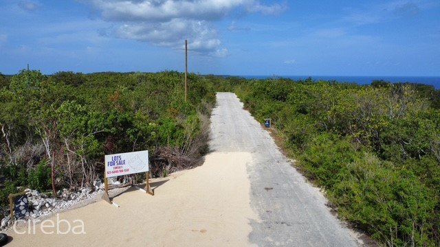 BLUFF LAND – CAYMAN BRAC EAST – LOT #14