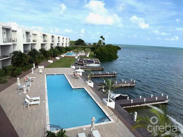 OCEAN CREST #21,  LUXURY WATERFRONT TOWN HOME W/DOCK