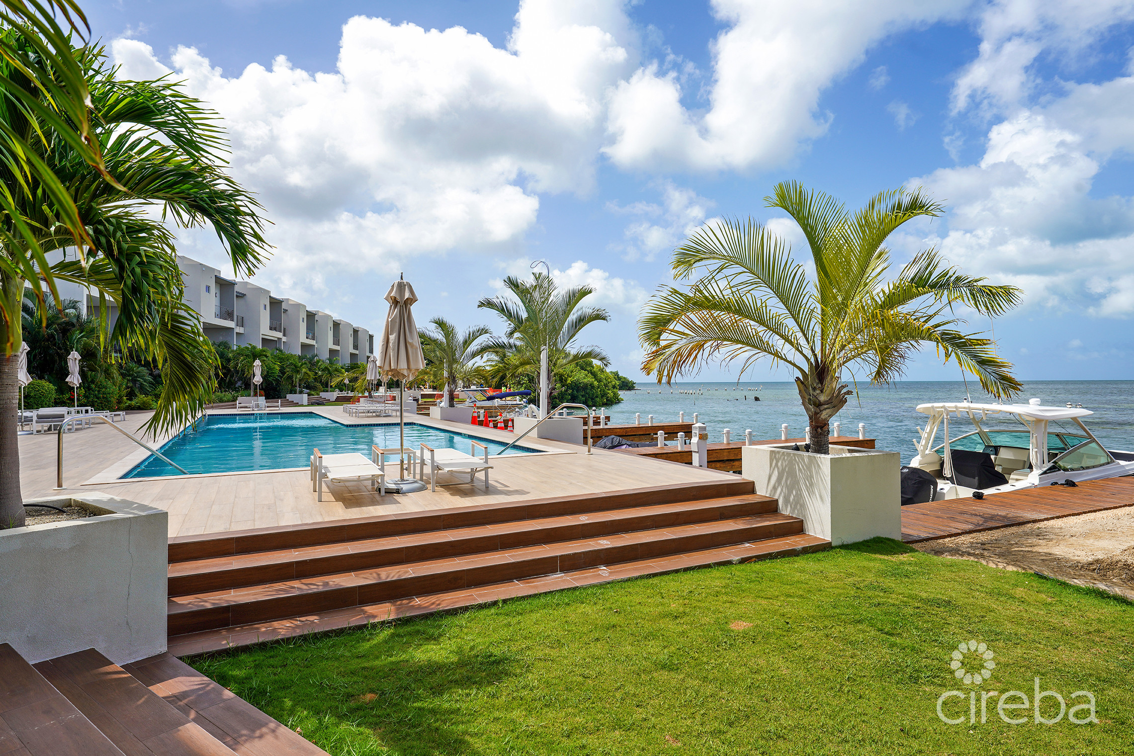 OCEAN CREST #21,  LUXURY WATERFRONT TOWN HOME W/DOCK