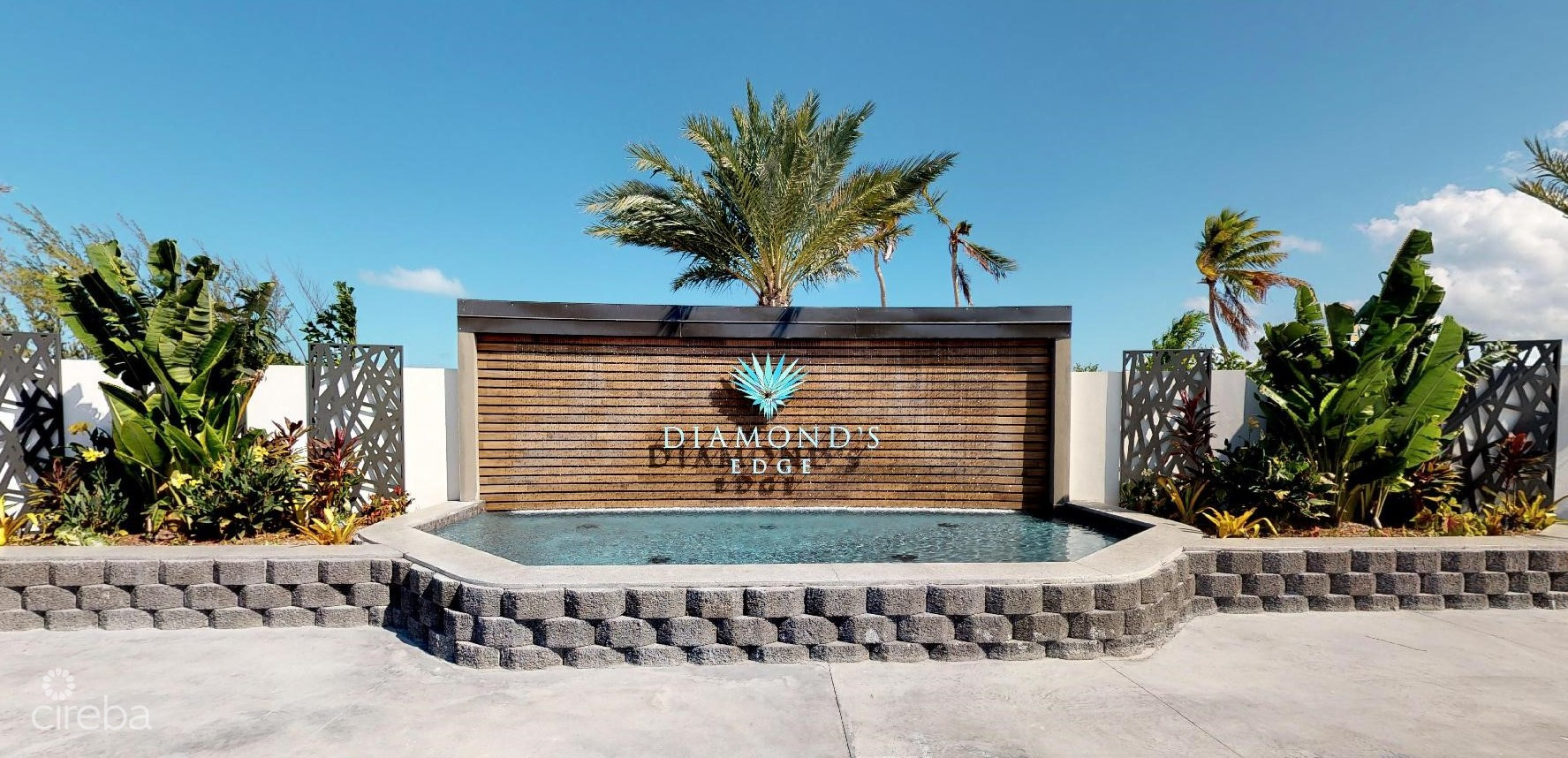 DIAMOND’S EDGE OCEANFRONT ACREAGE ESTATE LOT