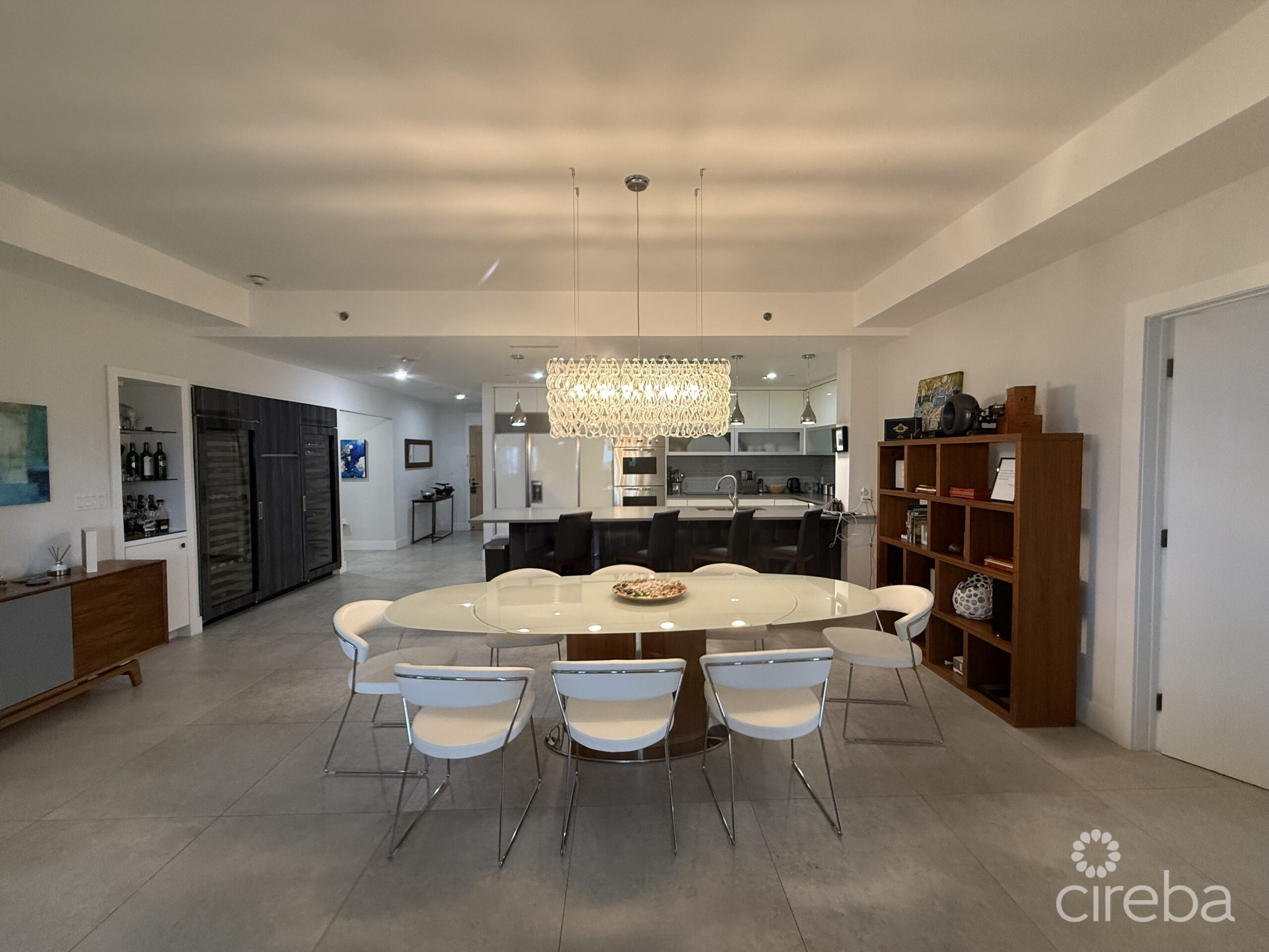 RITZ – CARLTON PRIVATE RESIDENCE #501