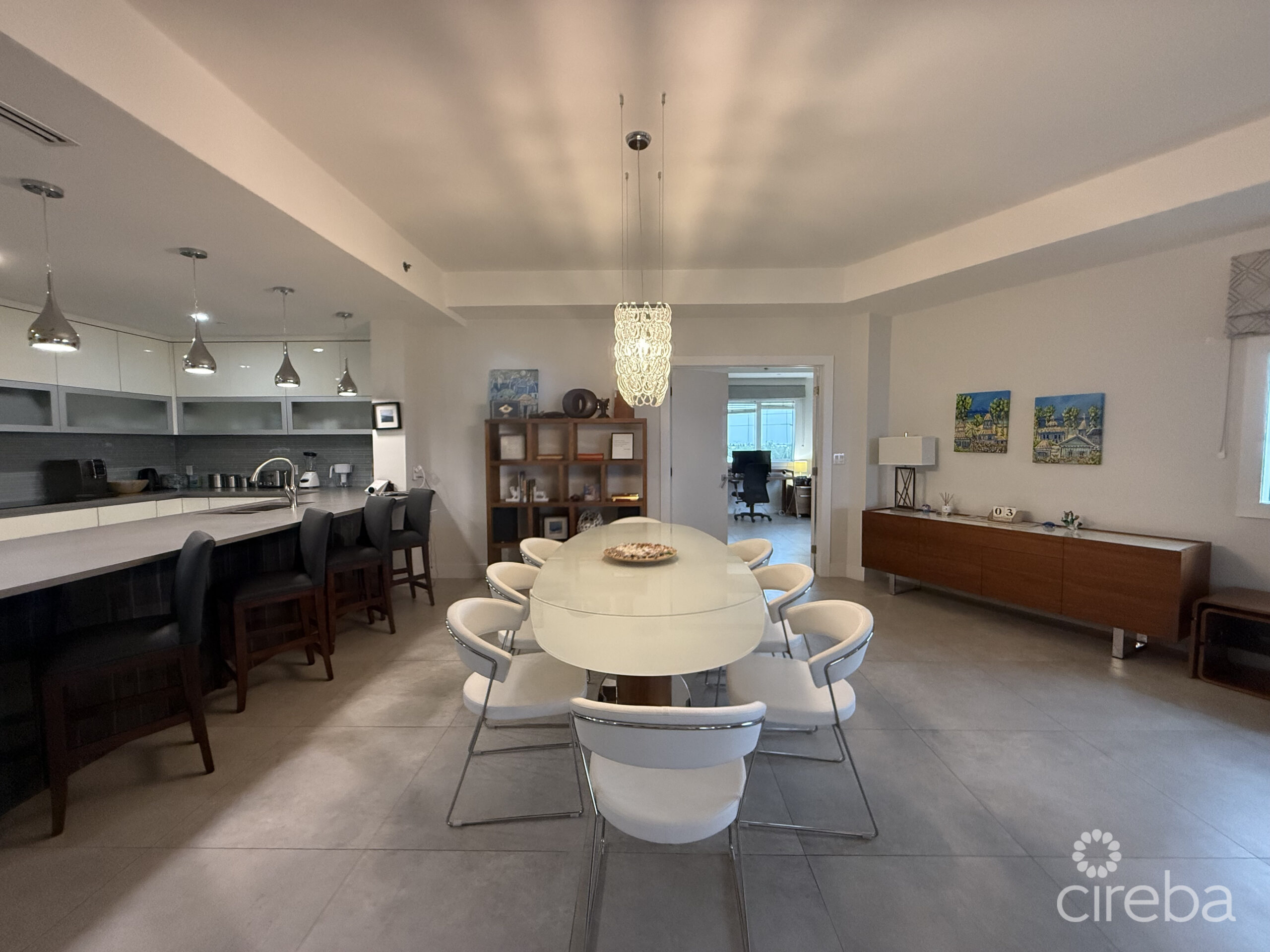 RITZ – CARLTON PRIVATE RESIDENCE #501