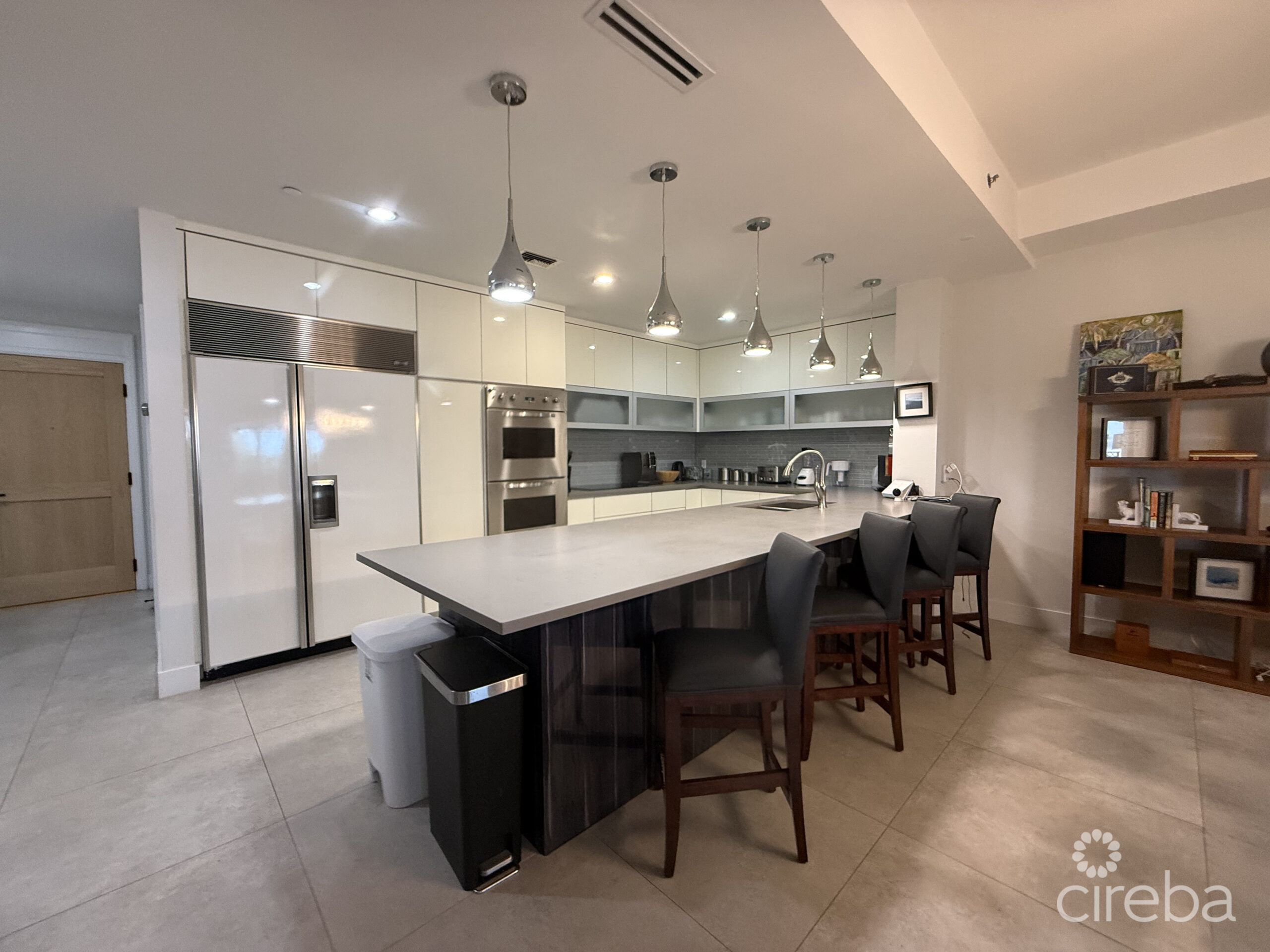 RITZ – CARLTON PRIVATE RESIDENCE #501
