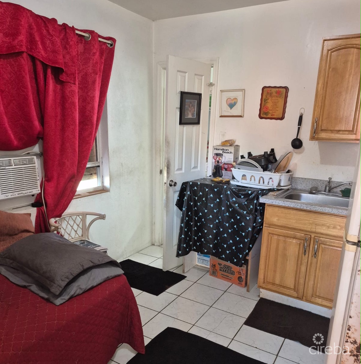 221 ANTHONY DR