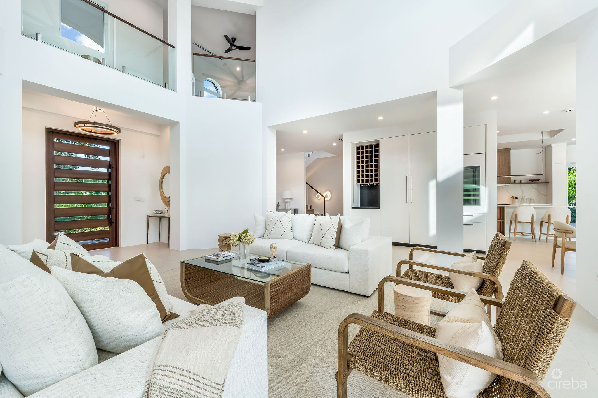 VISTA DEL MAR | A REIMAGINED WATERFRONT ESTATE