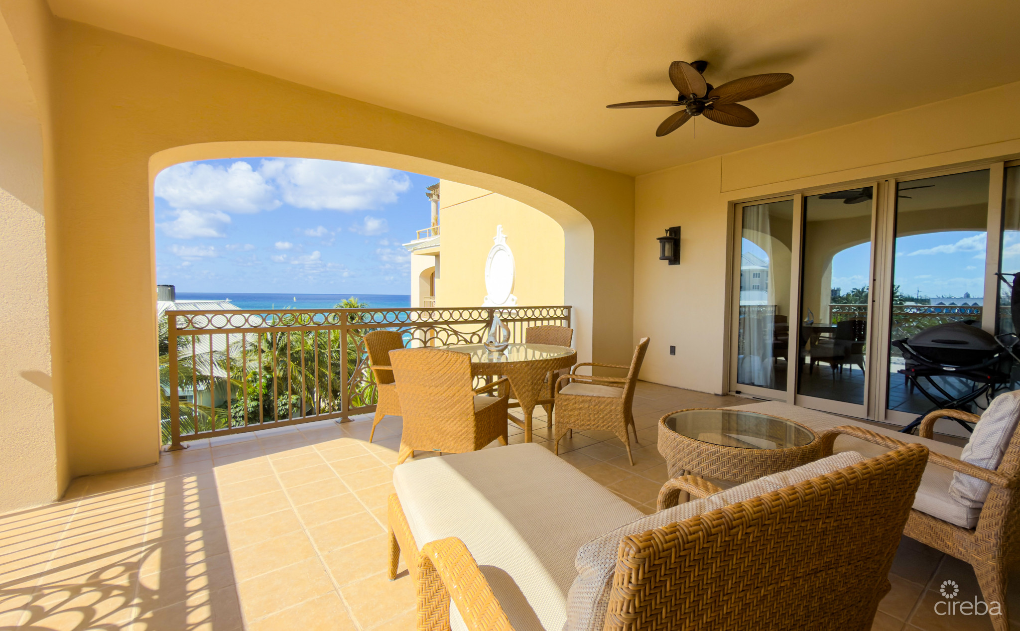 RITZ – CARLTON PRIVATE RESIDENCE #501