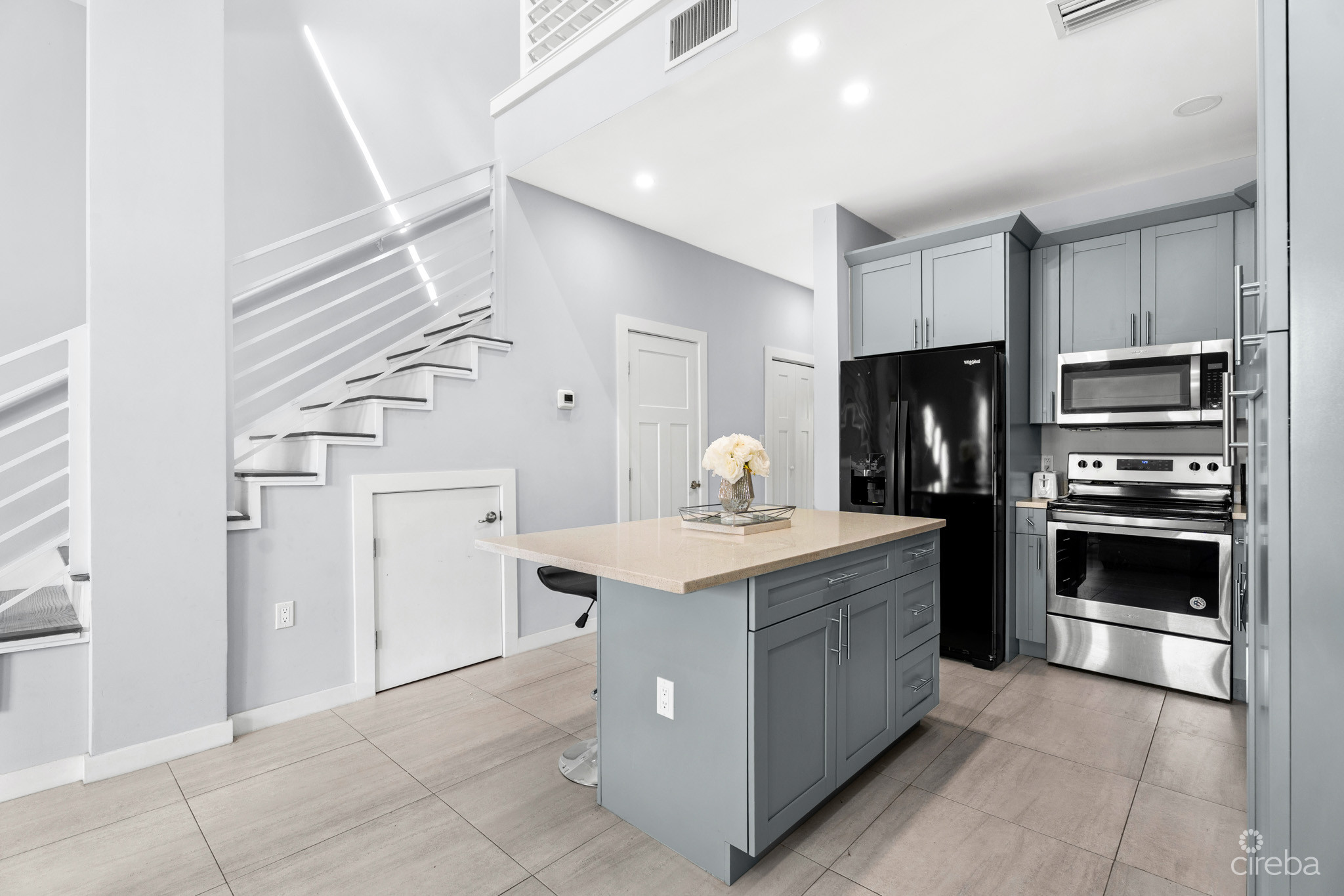 OASIS TOWNHOME #7
