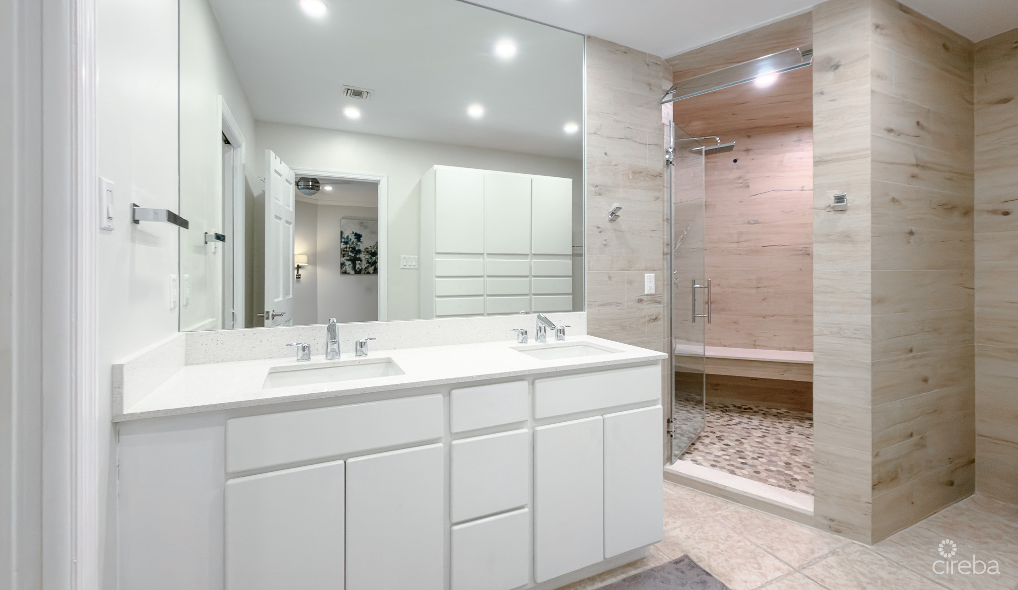 POINSETTIA CONDO SEVEN MILE BEACH