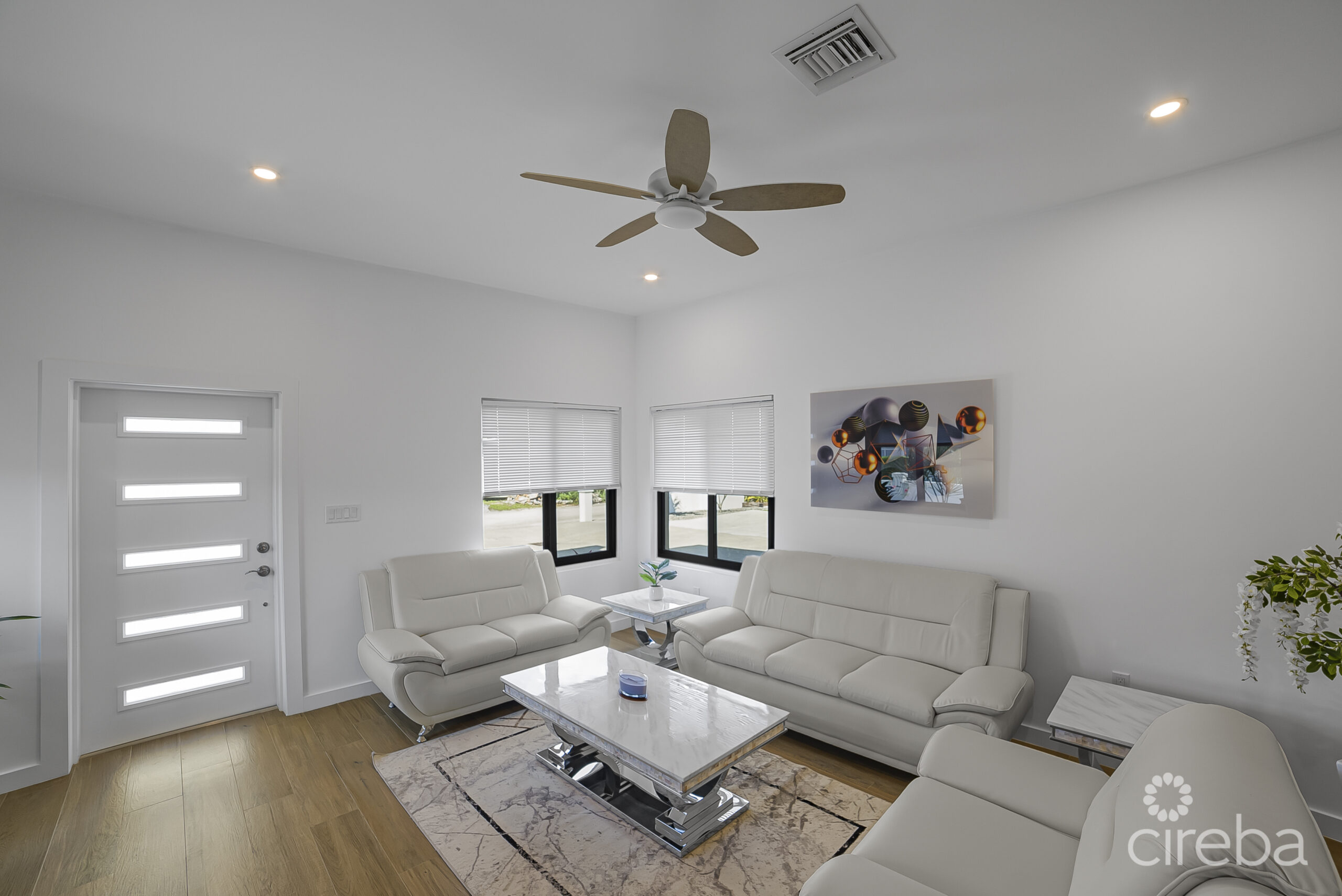 SPACIOUS MODERN 4BR W/ EN-SUITES & BONUS ROOM – GATED COMMUNITY