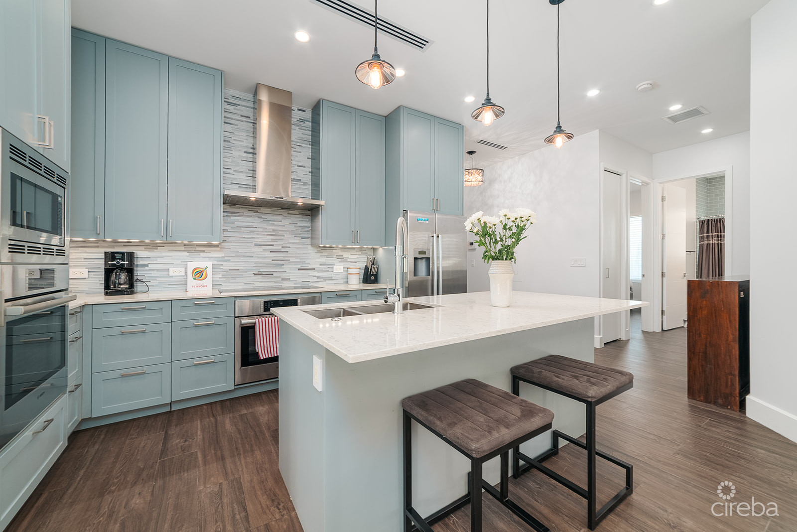 #201 CYPRESS POINTE NORTH – CANAL FRONT CONDO