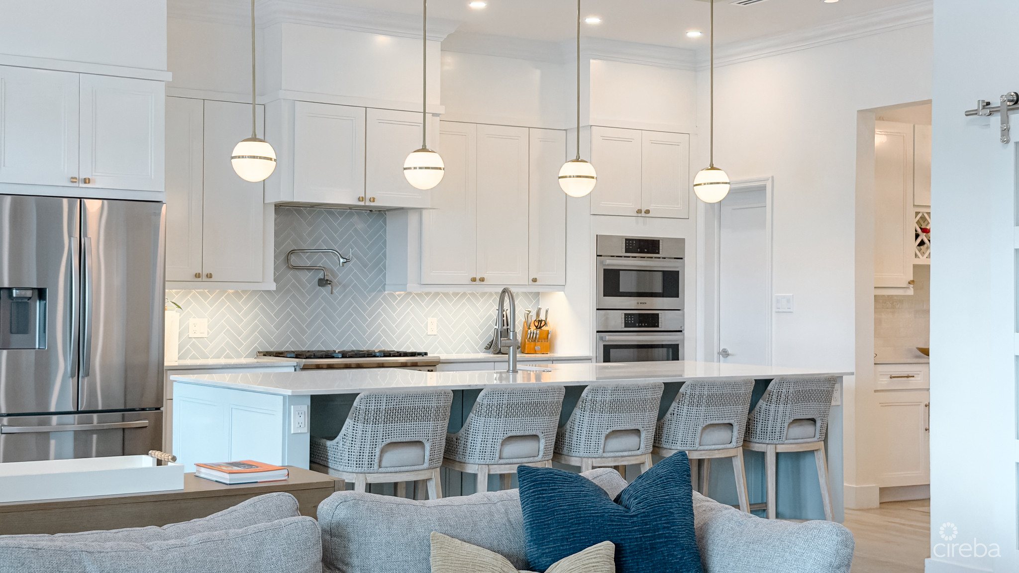 THE SHORES CANAL FRONT HOME