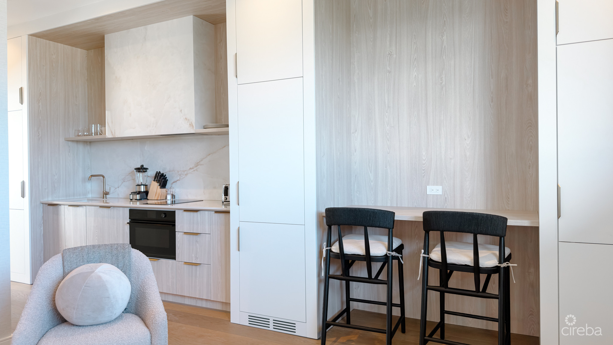 THE GROVE TOO – PENTHOUSE – 2 BED