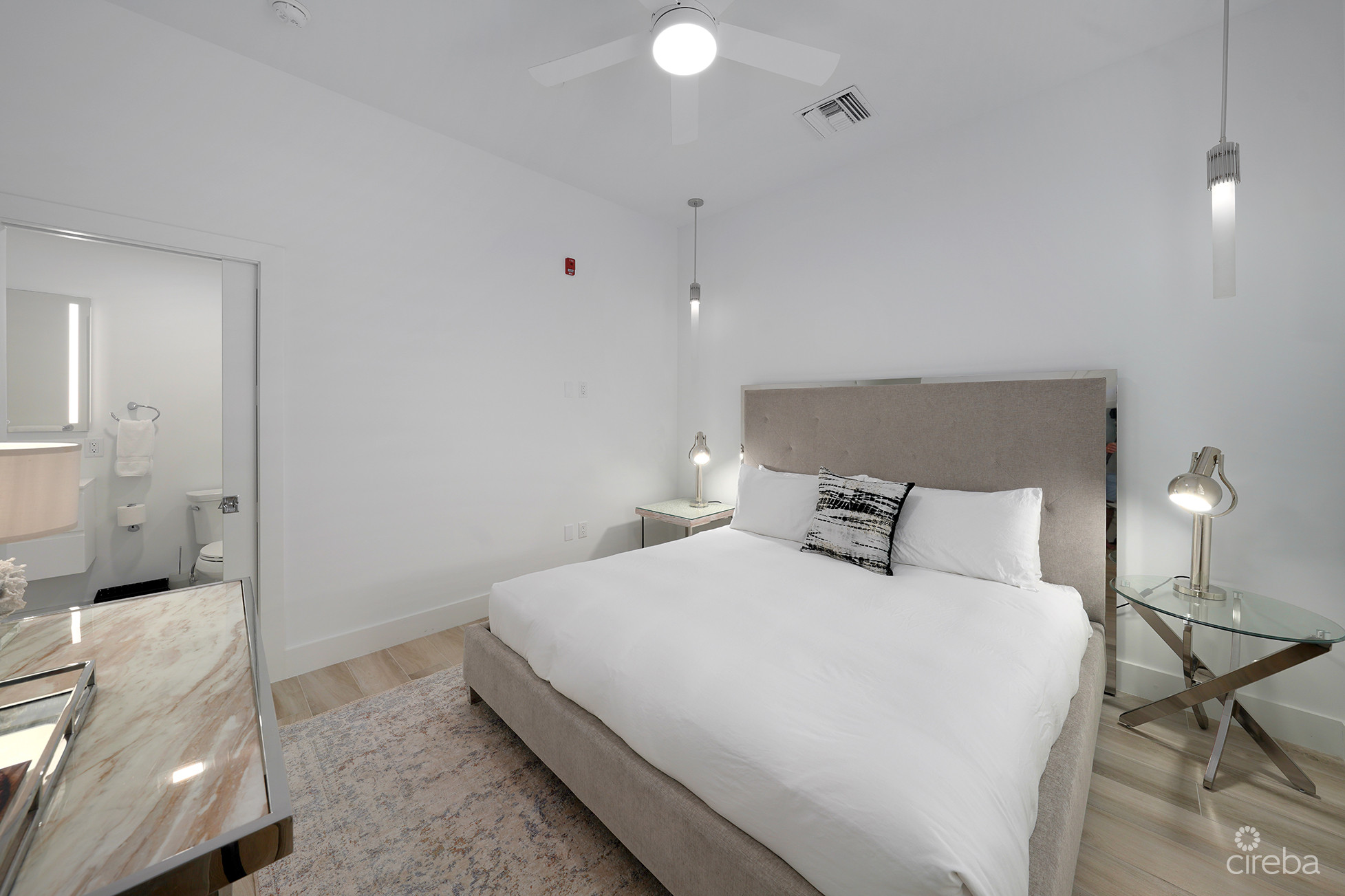 SUNSET POINT – SIGNATURE PENTHOUSE WITH VENDOR FINANCING!