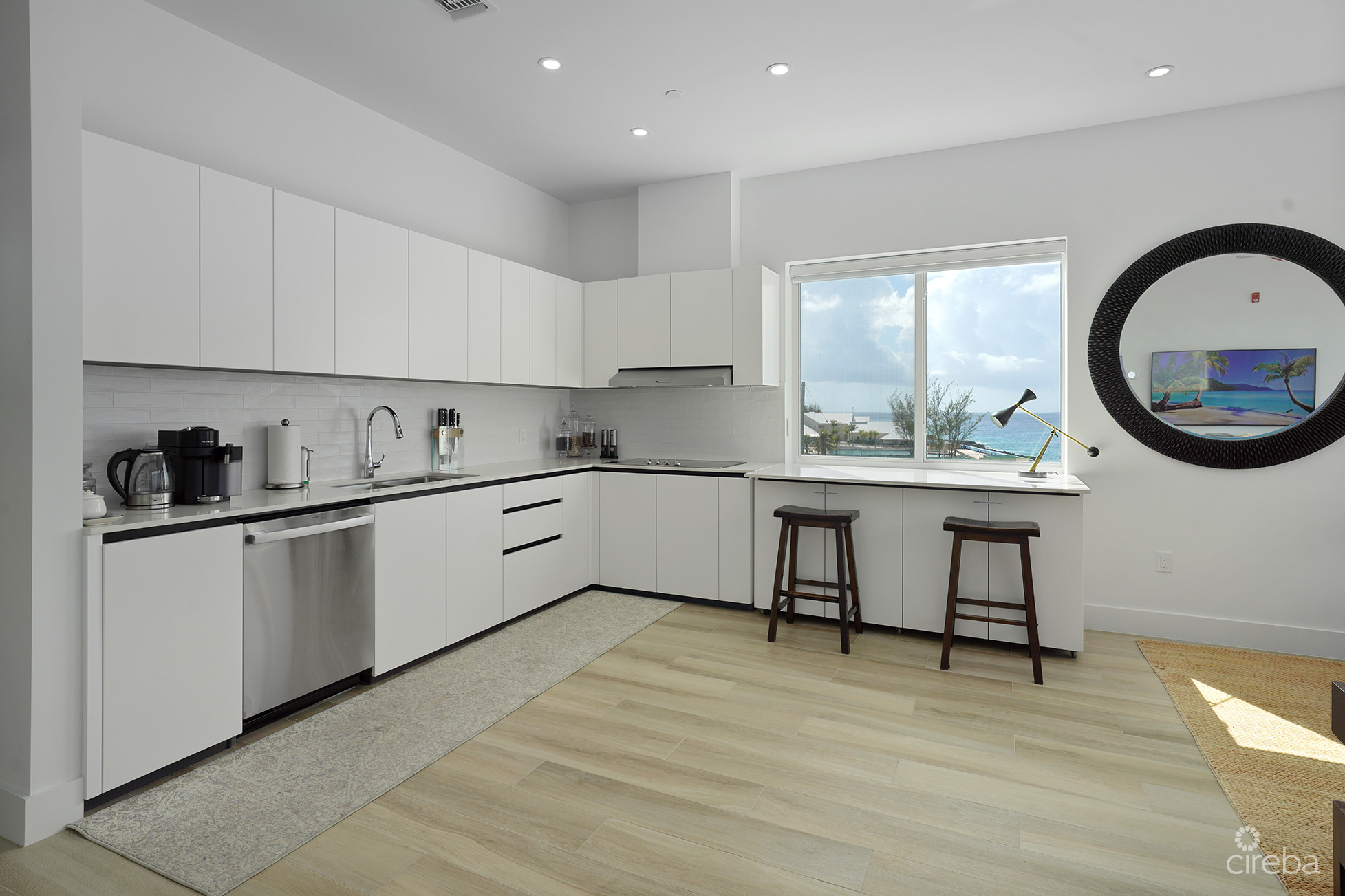 SUNSET POINT – SIGNATURE PENTHOUSE WITH VENDOR FINANCING!