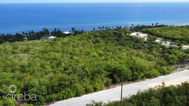 BLUFF LAND – CAYMAN BRAC EAST – LOT #4