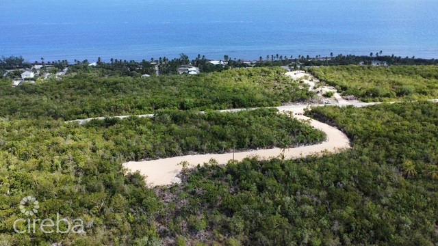 BLUFF LAND – CAYMAN BRAC EAST – LOT #4
