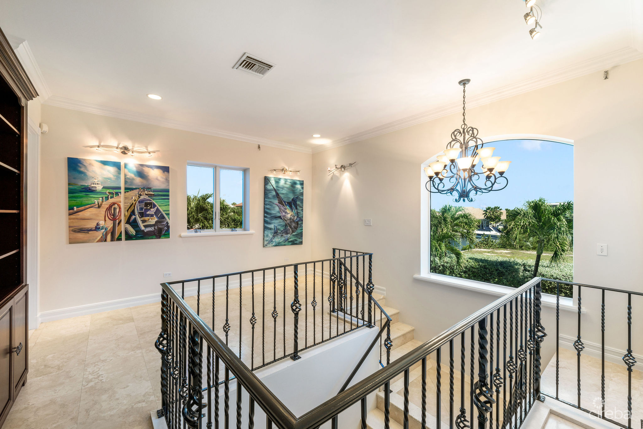 61 HOYA QUAY CRYSTAL HARBOUR