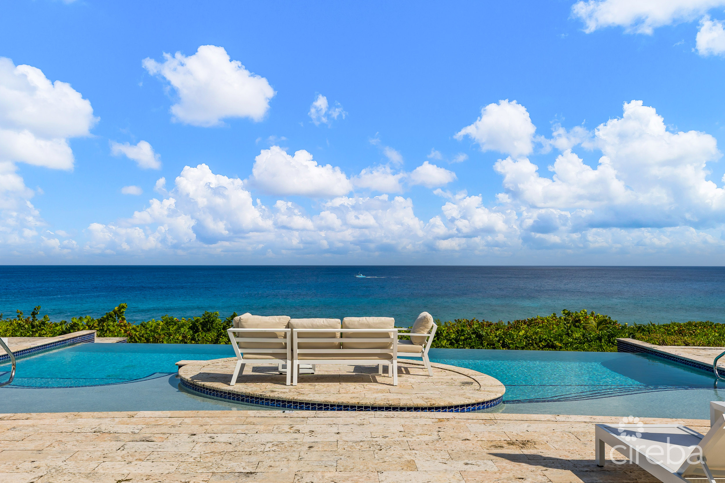 OCEANFRONT INVESTMENT / DEVELOPMENT OPPORTUNITY – CONCH POINT ROAD 2.74 ACRES