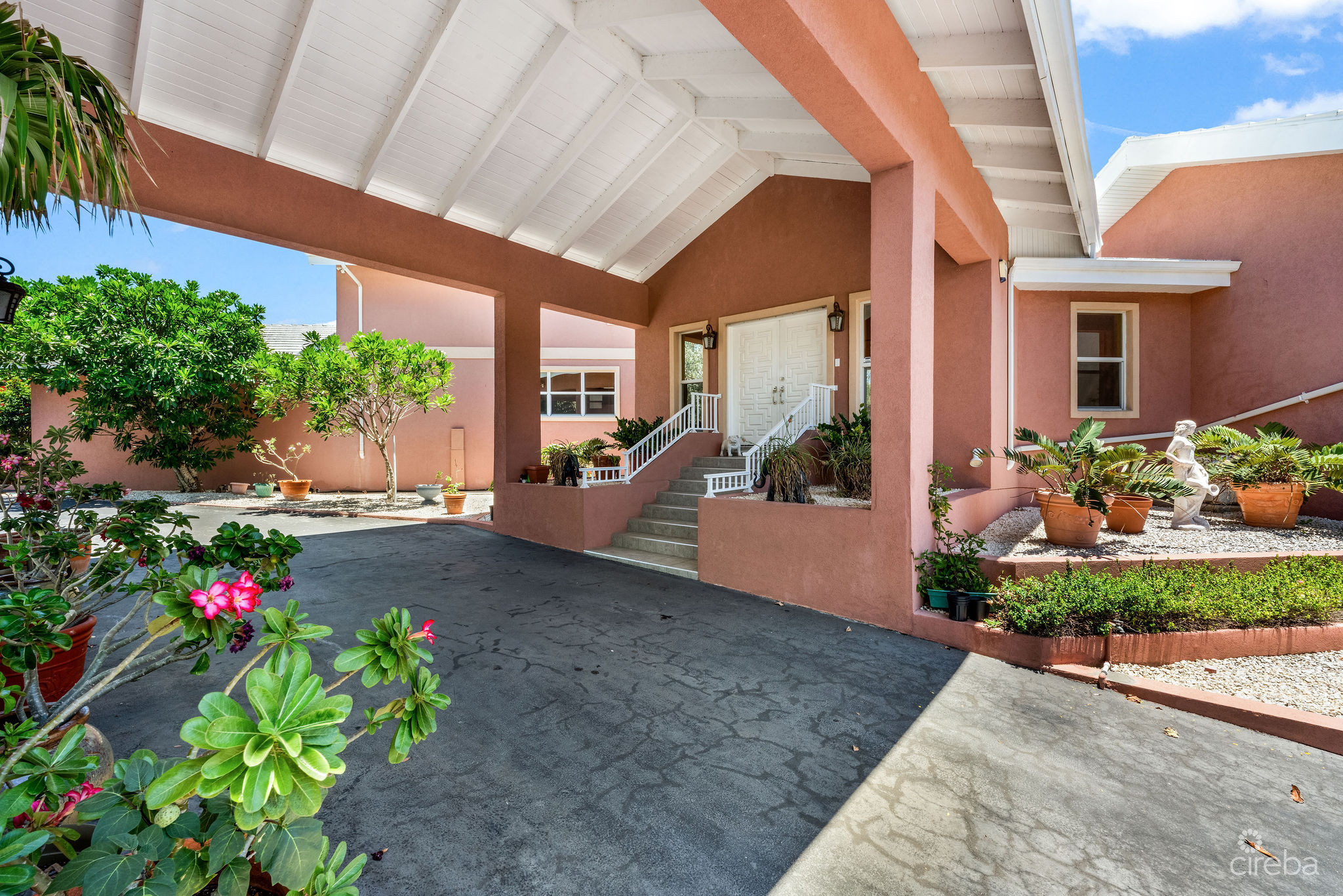 SAVANNAH OCEANFRONT 3 ACRE ESTATE