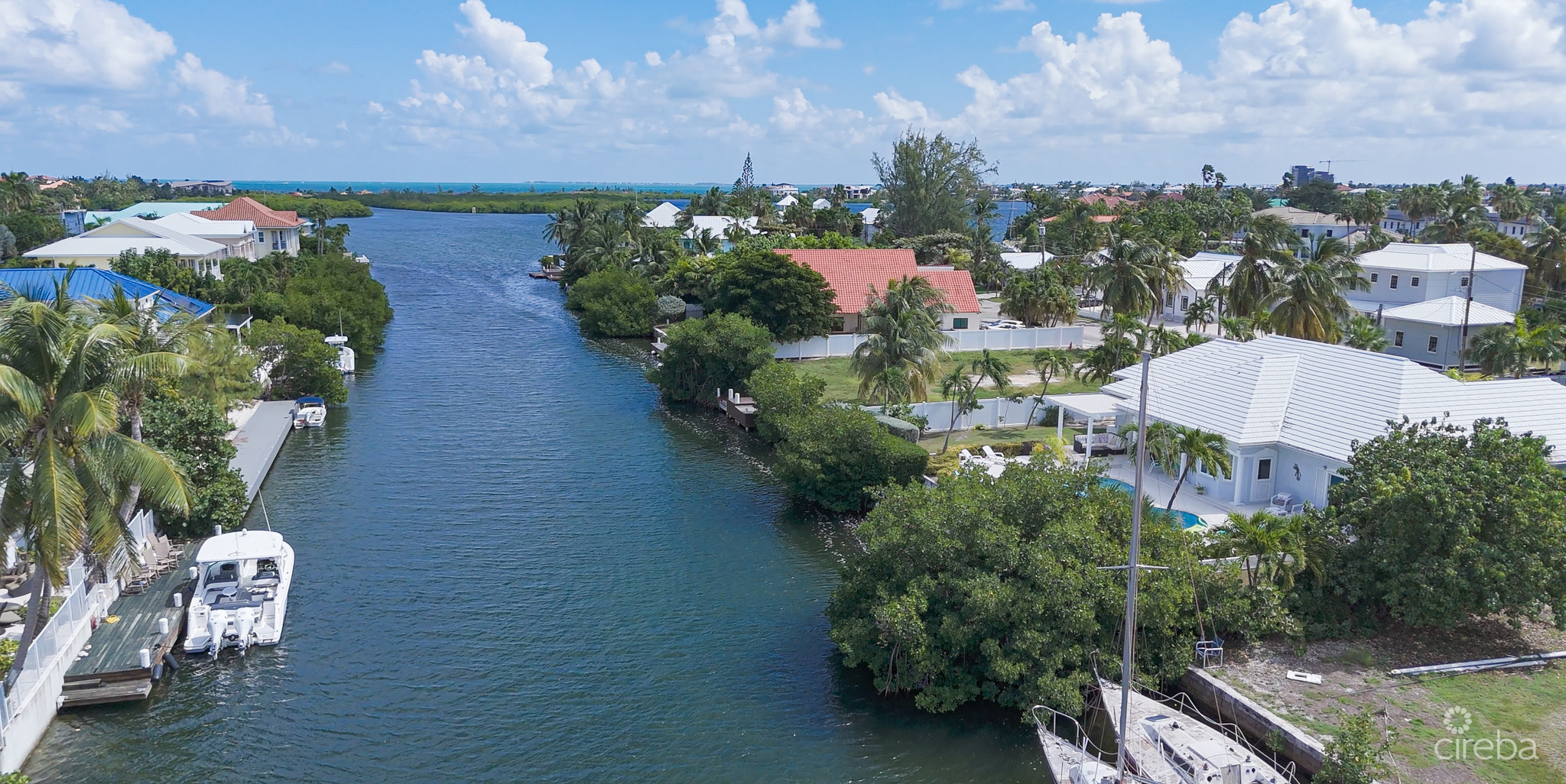 GOVERNORS HARBOUR CANAL FRONT FAMILY HOME