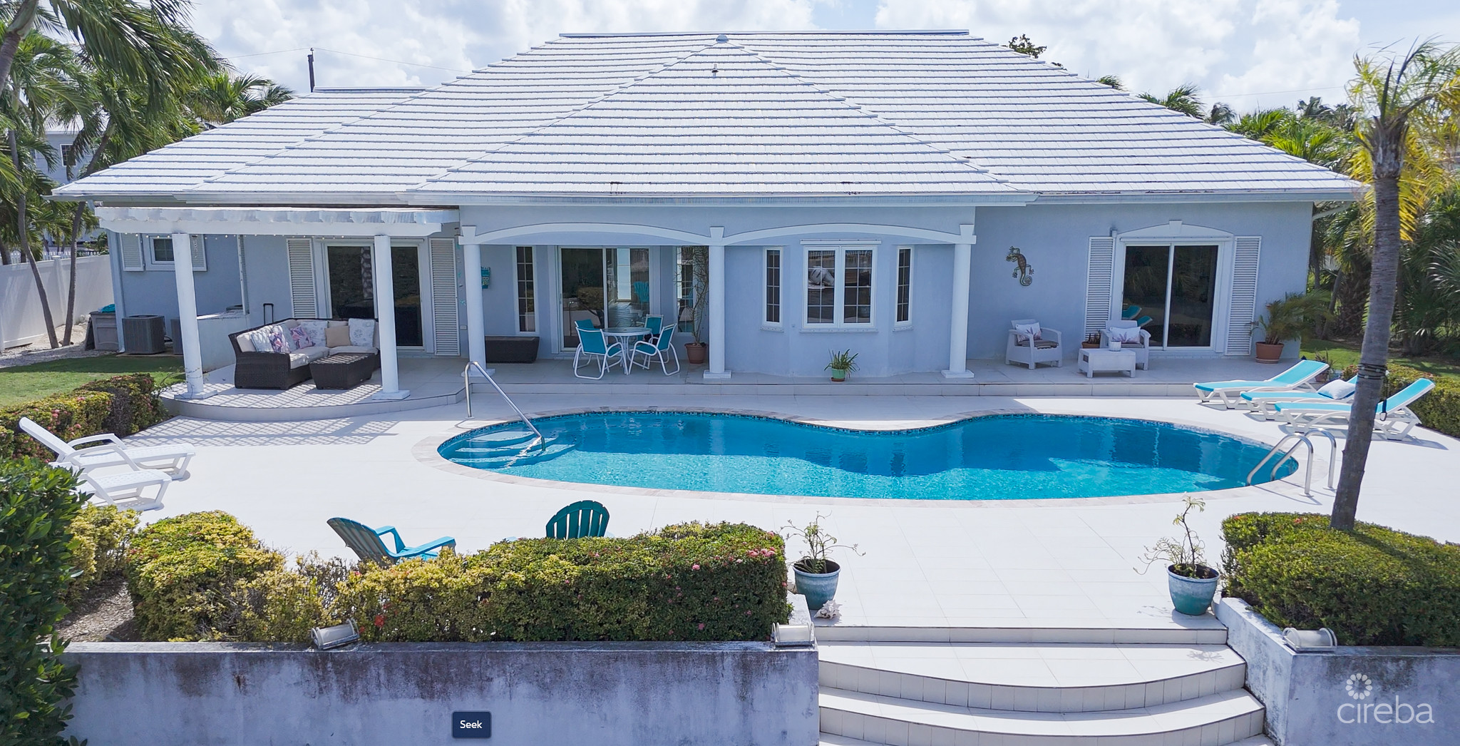 GOVERNORS HARBOUR CANAL FRONT FAMILY HOME