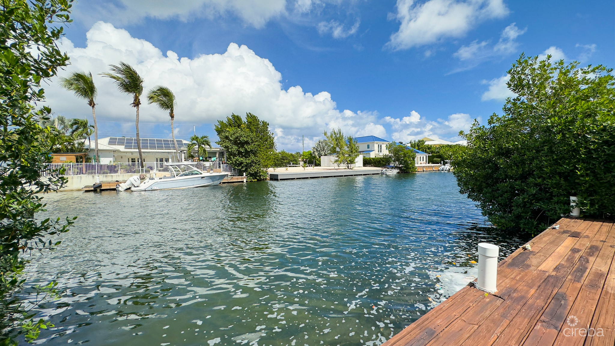 GOVERNORS HARBOUR CANAL FRONT FAMILY HOME