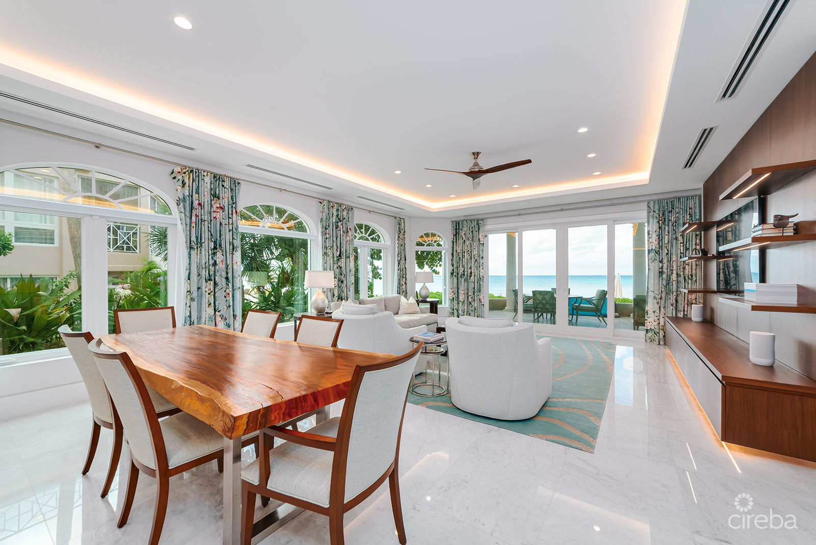 LUXURY SEVEN MILE BEACH CONDO – MANDALAY UNIT ONE