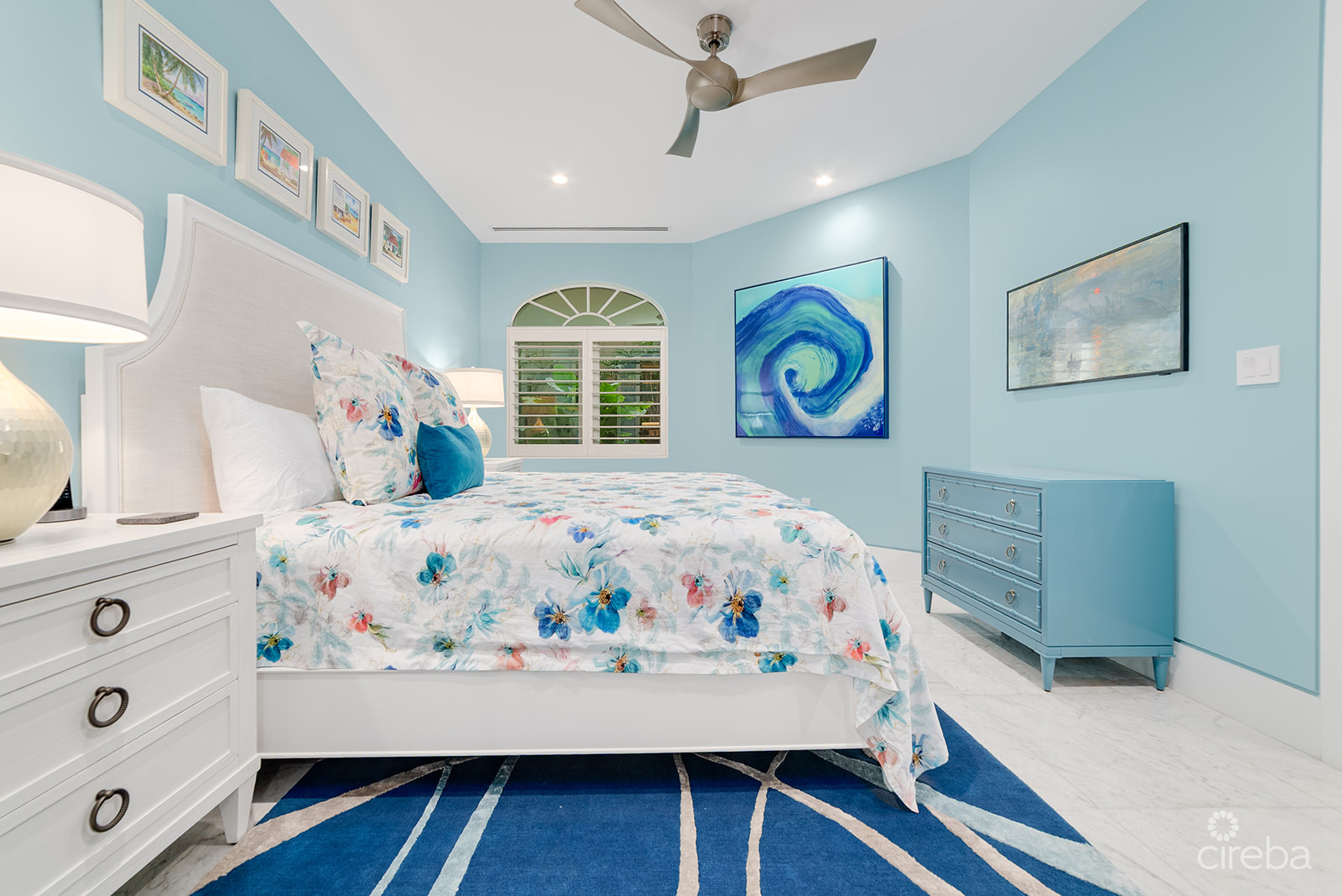 LUXURY SEVEN MILE BEACH CONDO – MANDALAY UNIT ONE
