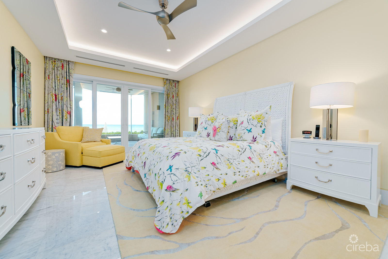 LUXURY SEVEN MILE BEACH CONDO – MANDALAY UNIT ONE