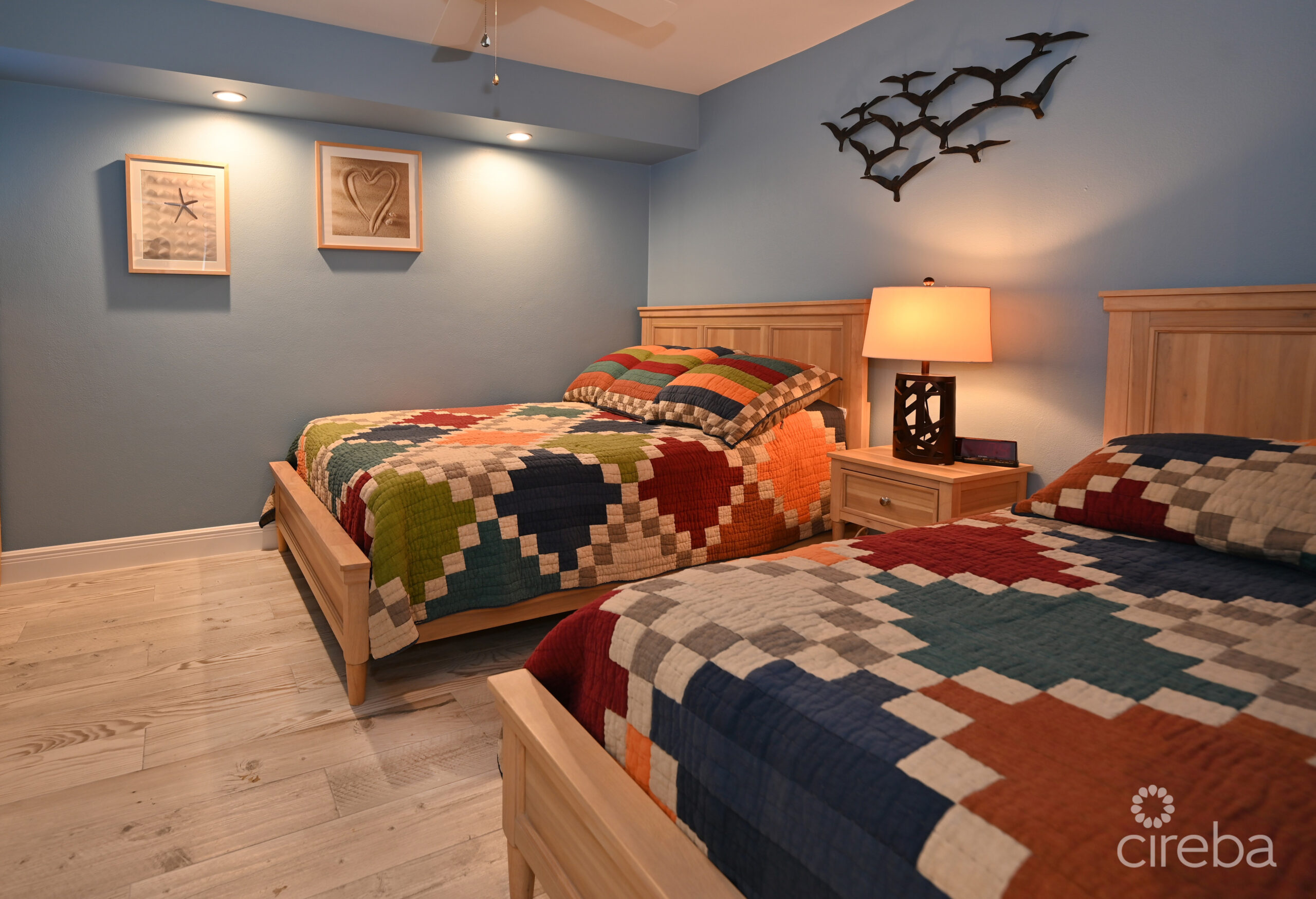 DISCOVERY POINT CLUB BEACHFRONT