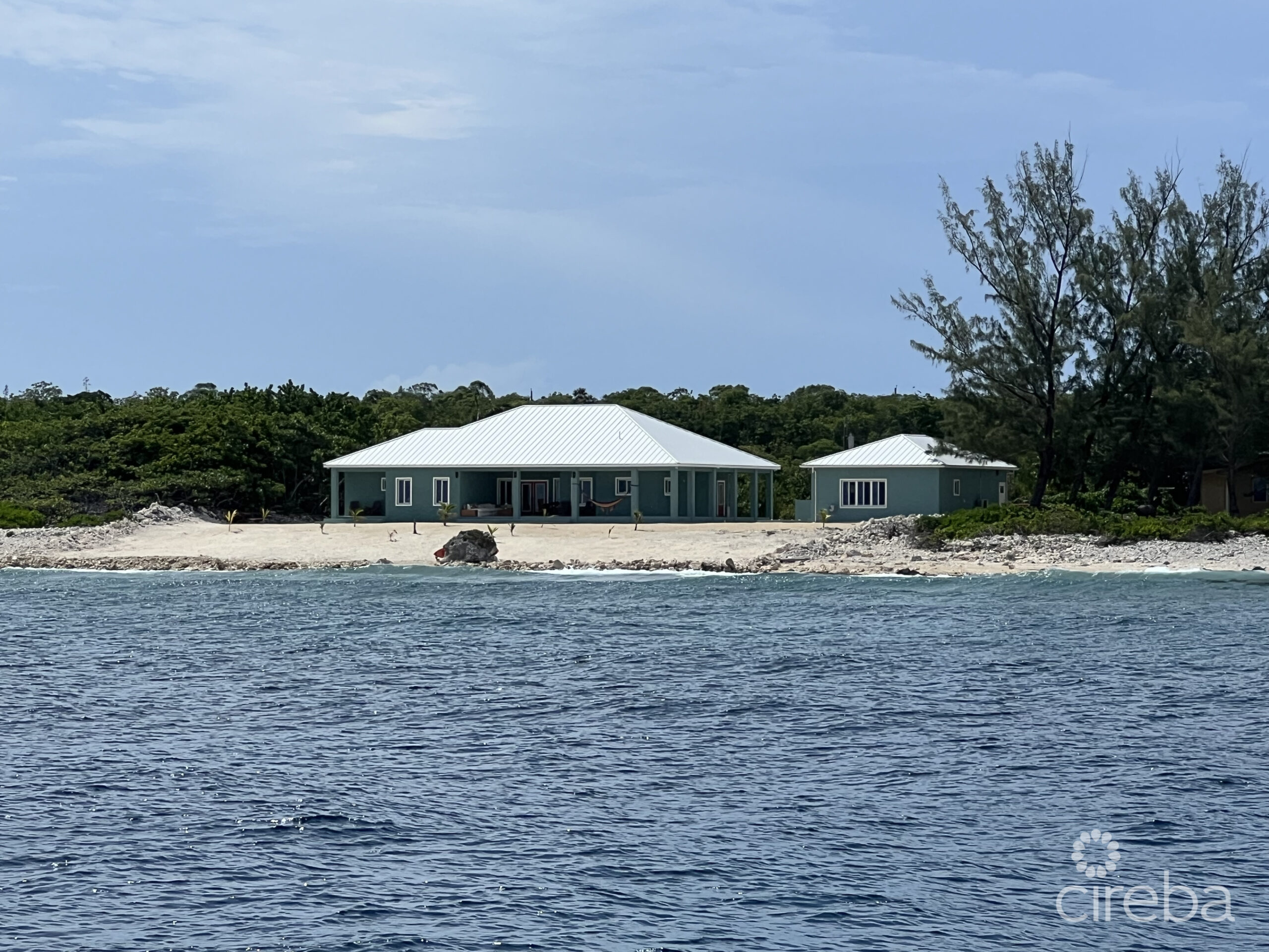 ROCK ROAD OCEAN FRONT HOME
