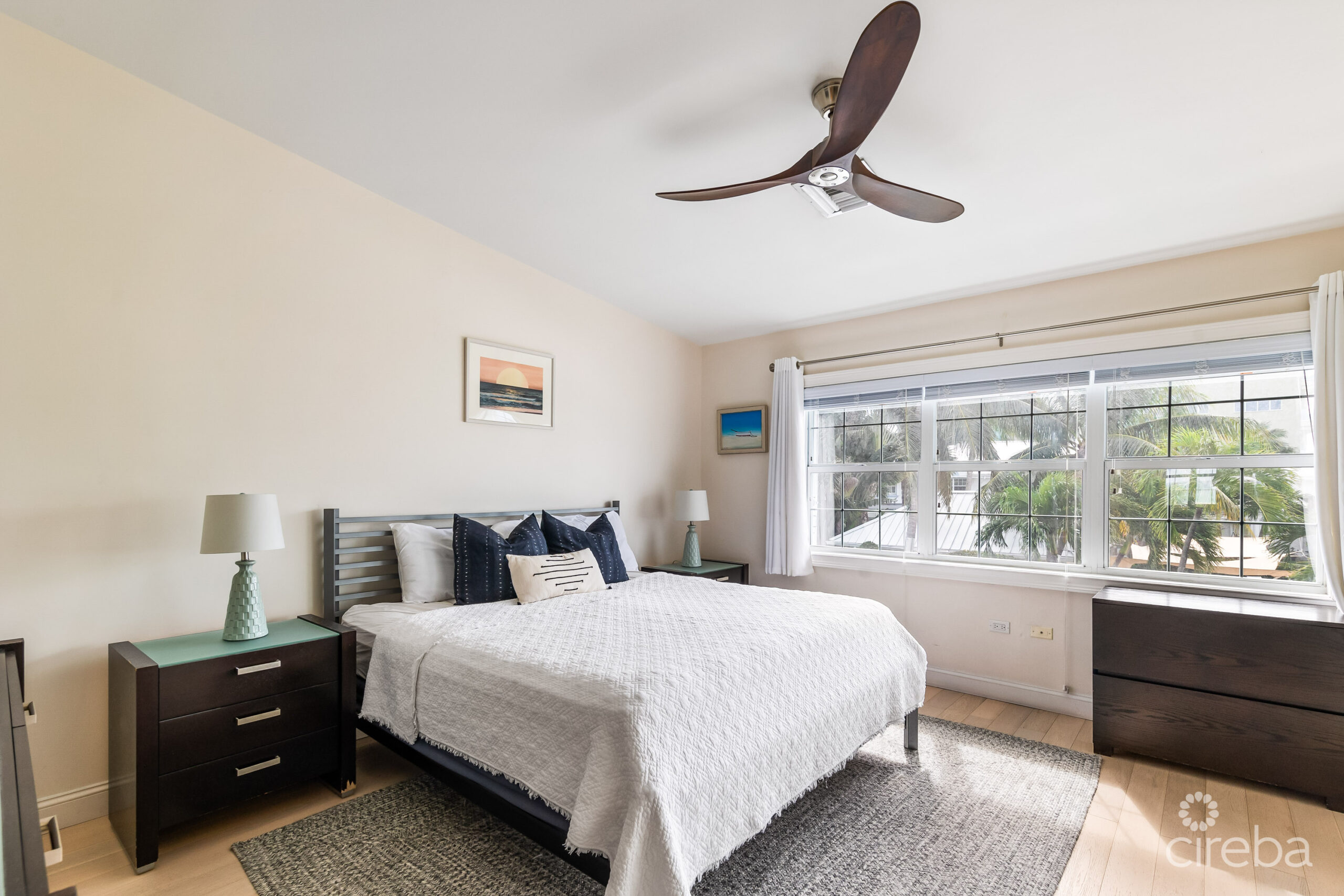 WINDSOR VILLAGE 27, SOUTH SOUND HOME