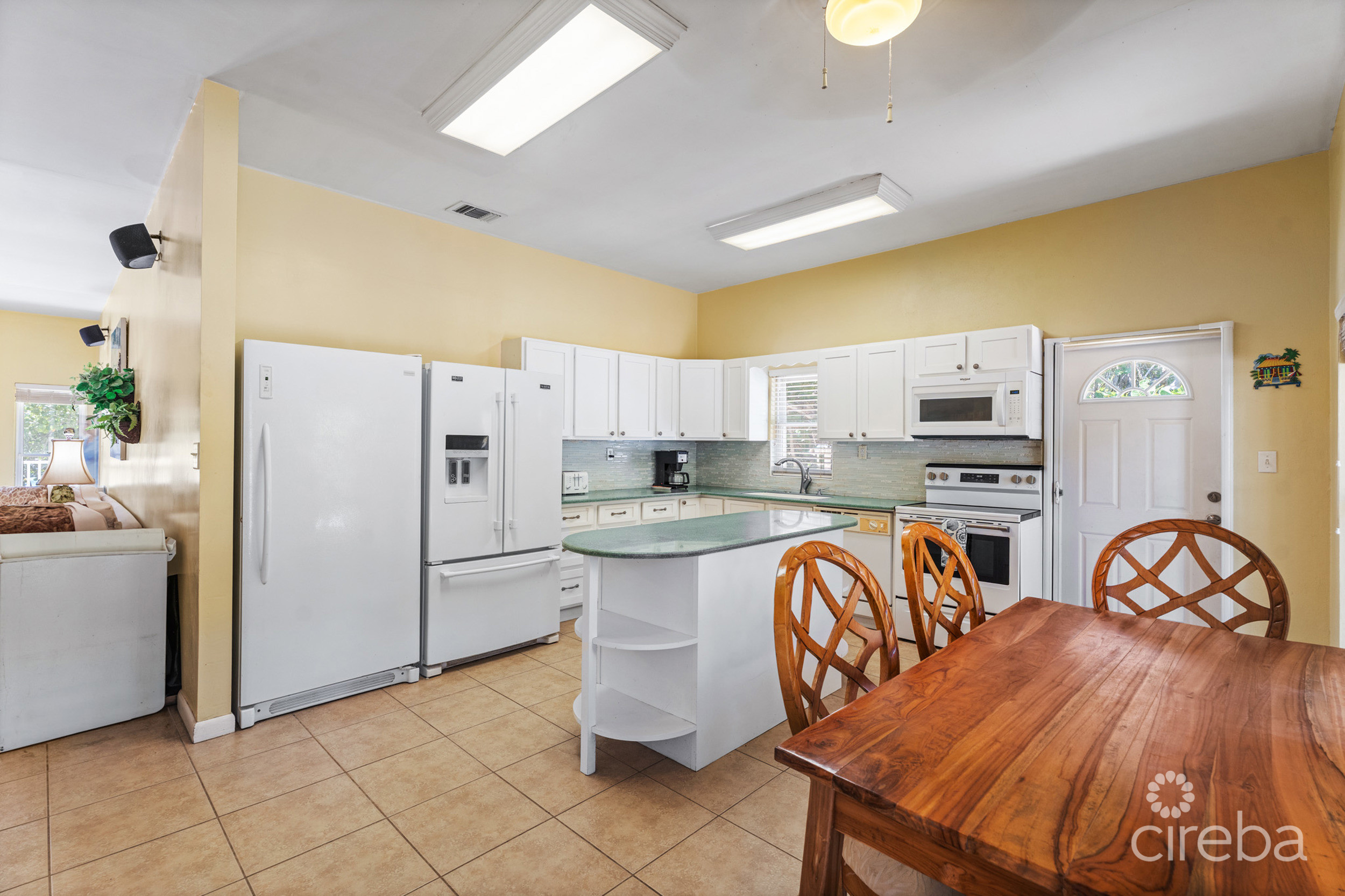 SOUTHSIDE HOME AND BLUFFSIDE COTTAGE