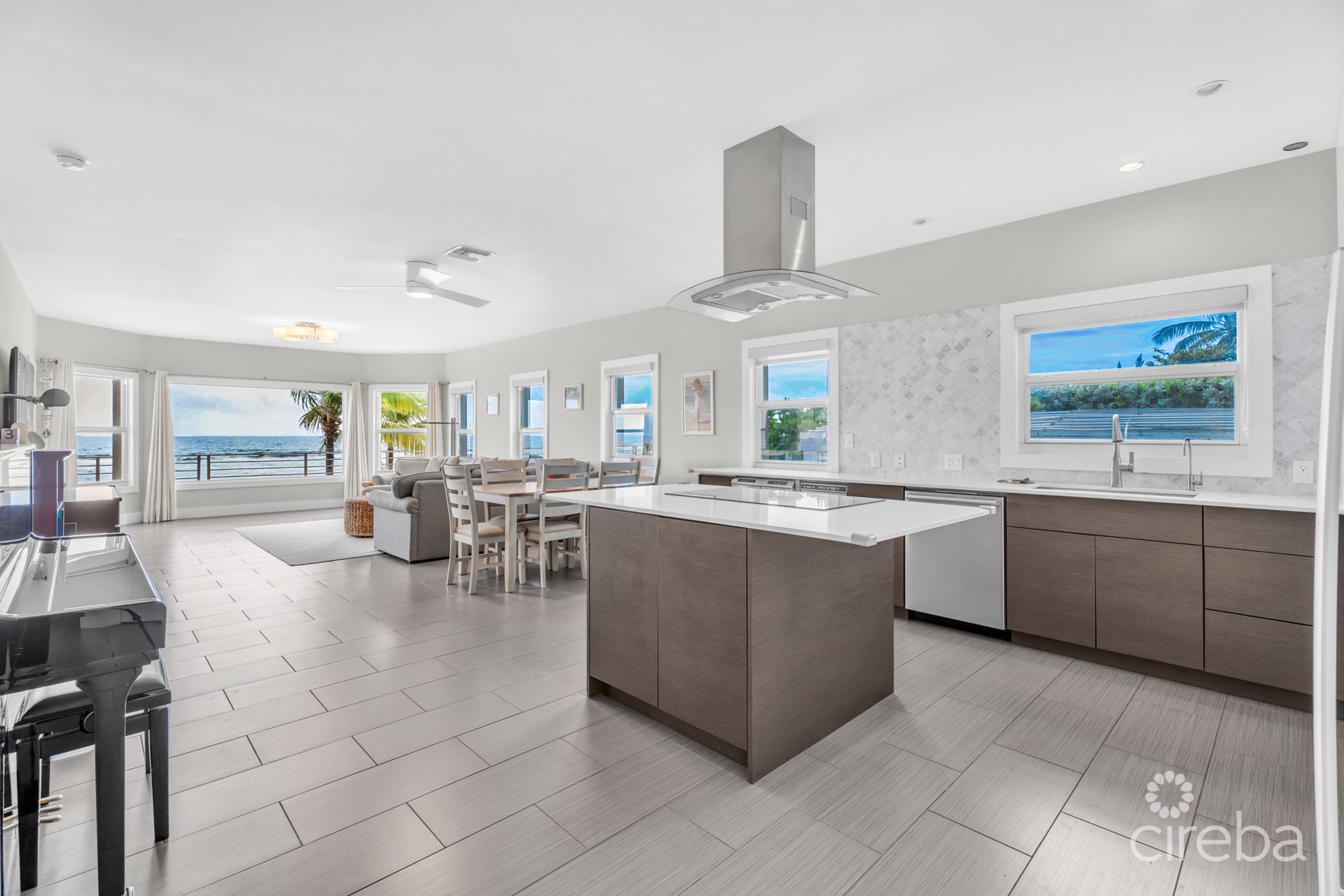 OLD PROSPECT GROVES – OCEANFRONT RESIDENCE #11