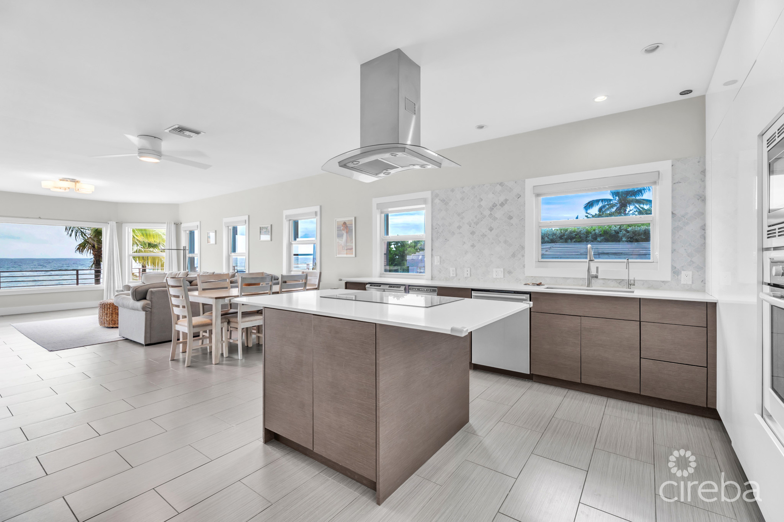 OLD PROSPECT GROVES – OCEANFRONT RESIDENCE #11