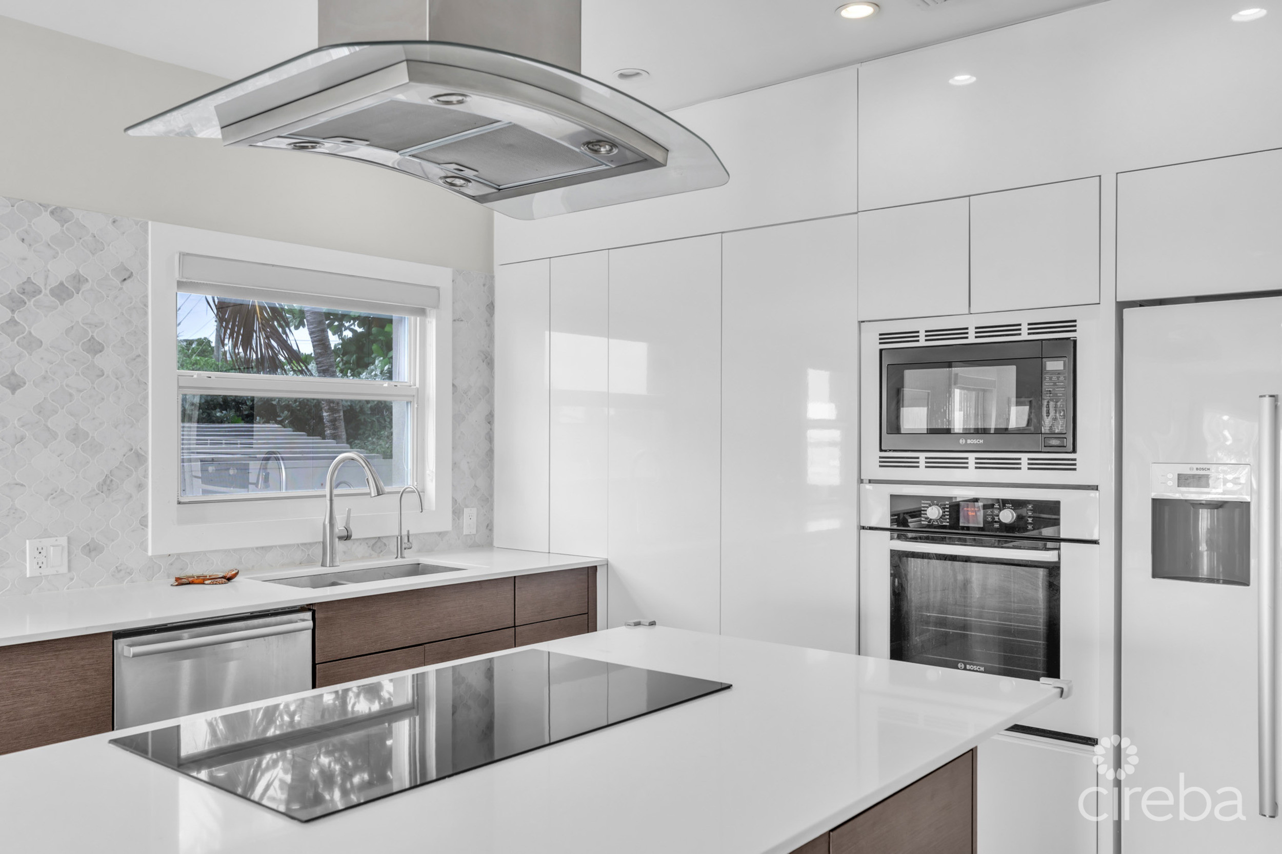 OLD PROSPECT GROVES – OCEANFRONT RESIDENCE #11