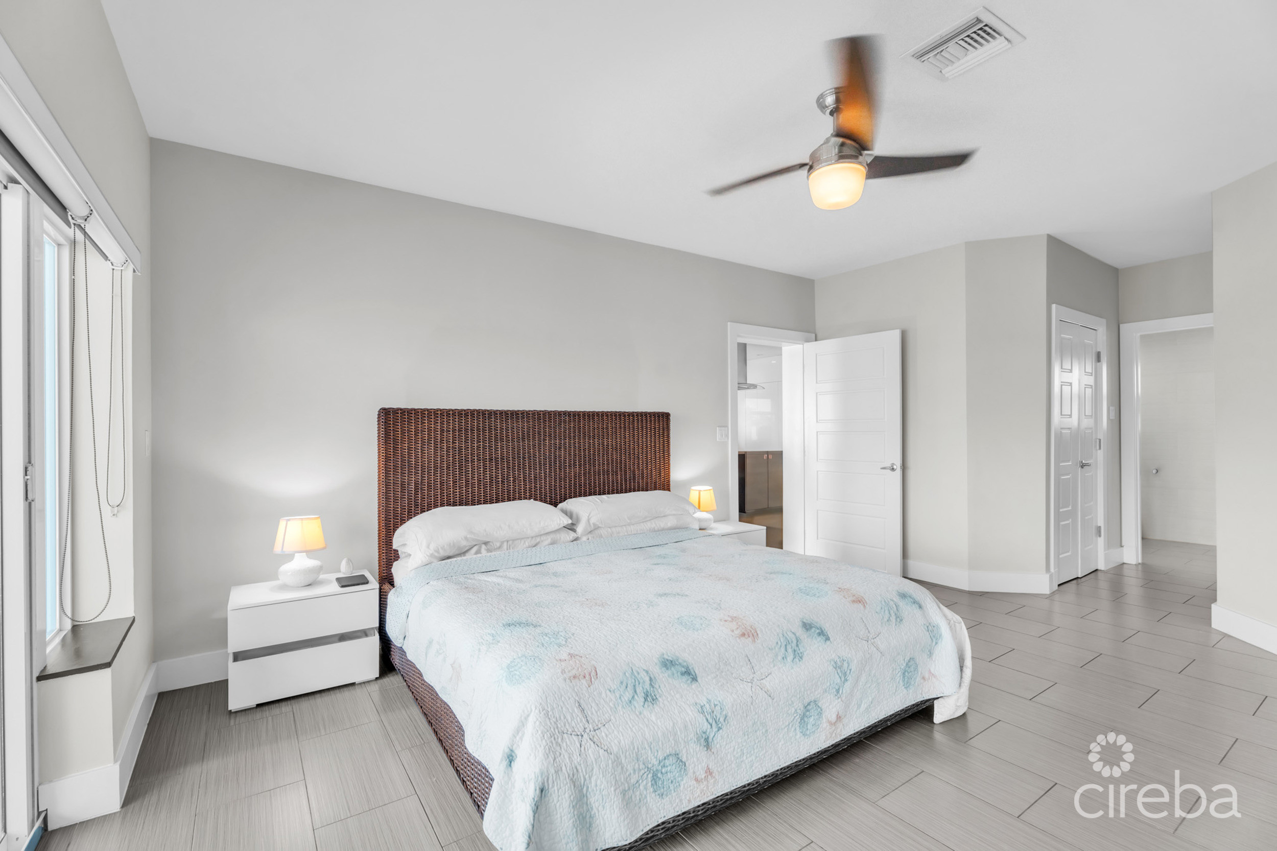 OLD PROSPECT GROVES – OCEANFRONT RESIDENCE #11