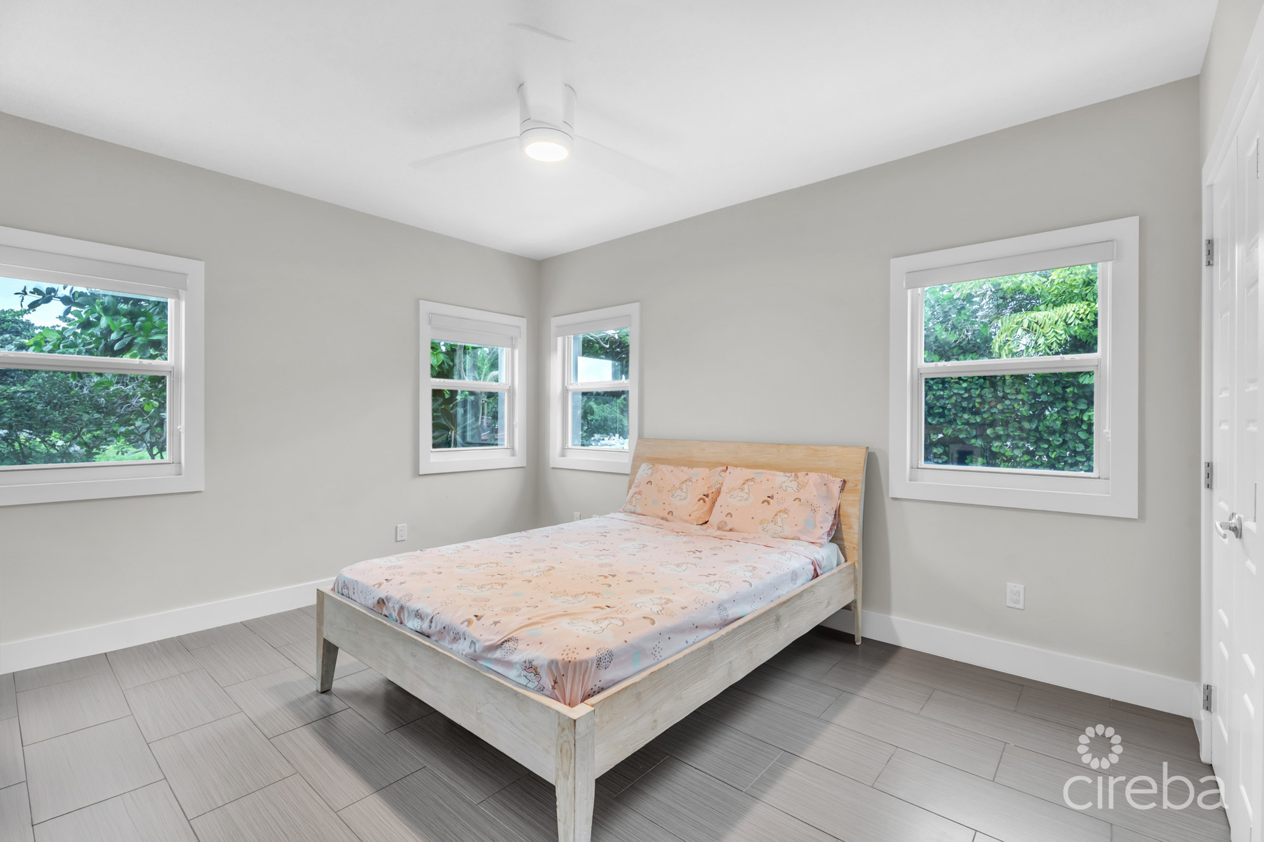 OLD PROSPECT GROVES – OCEANFRONT RESIDENCE #11