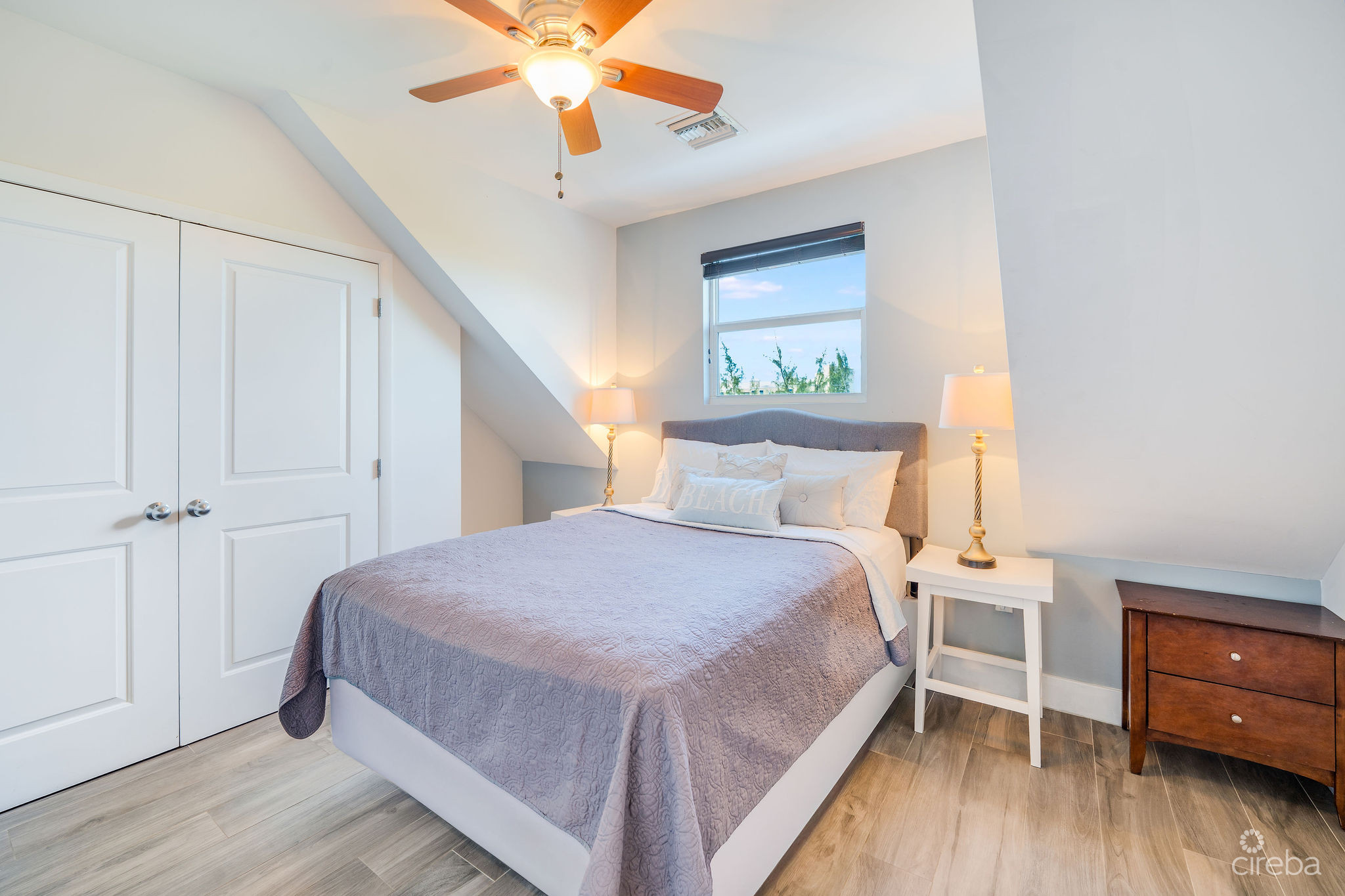 3BED SMB–PARK PLACE