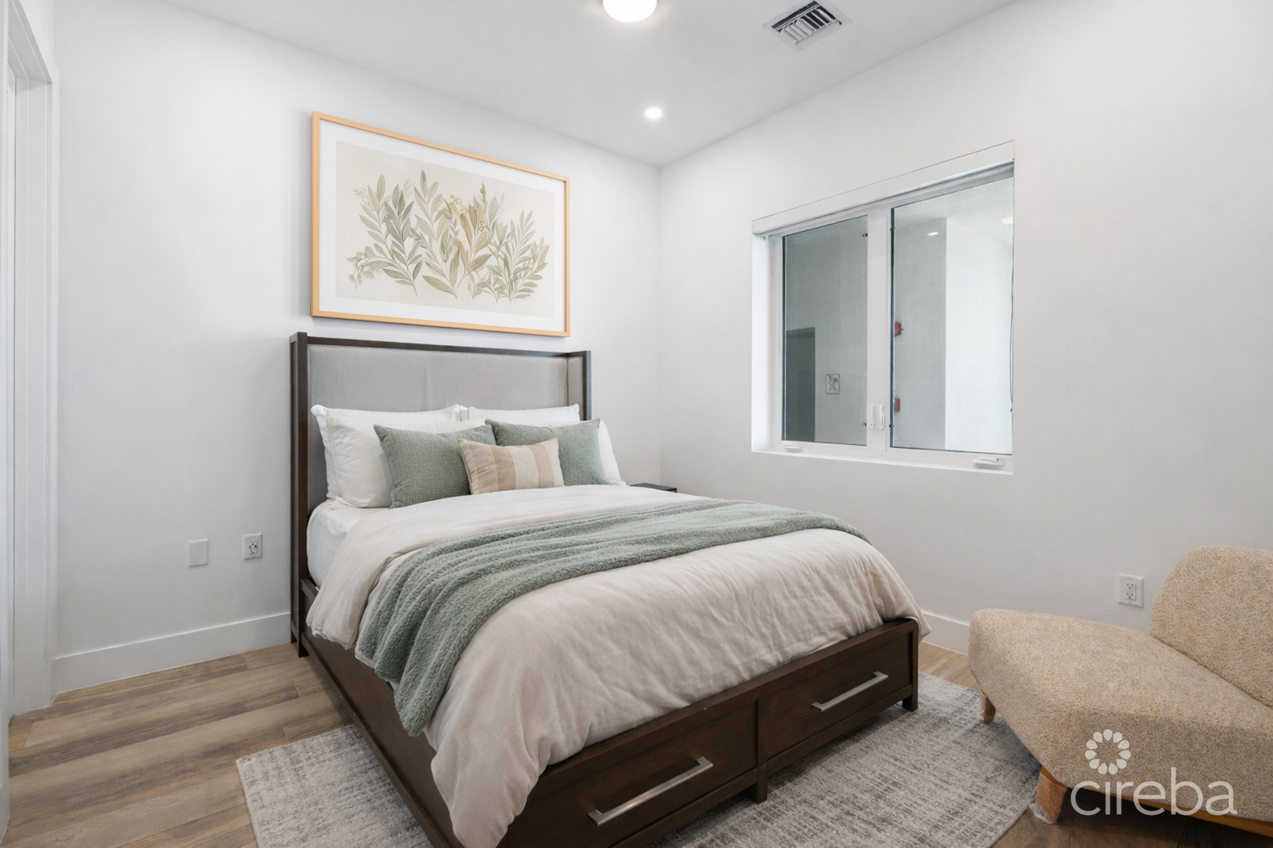 AURA PENTHOUSE #404